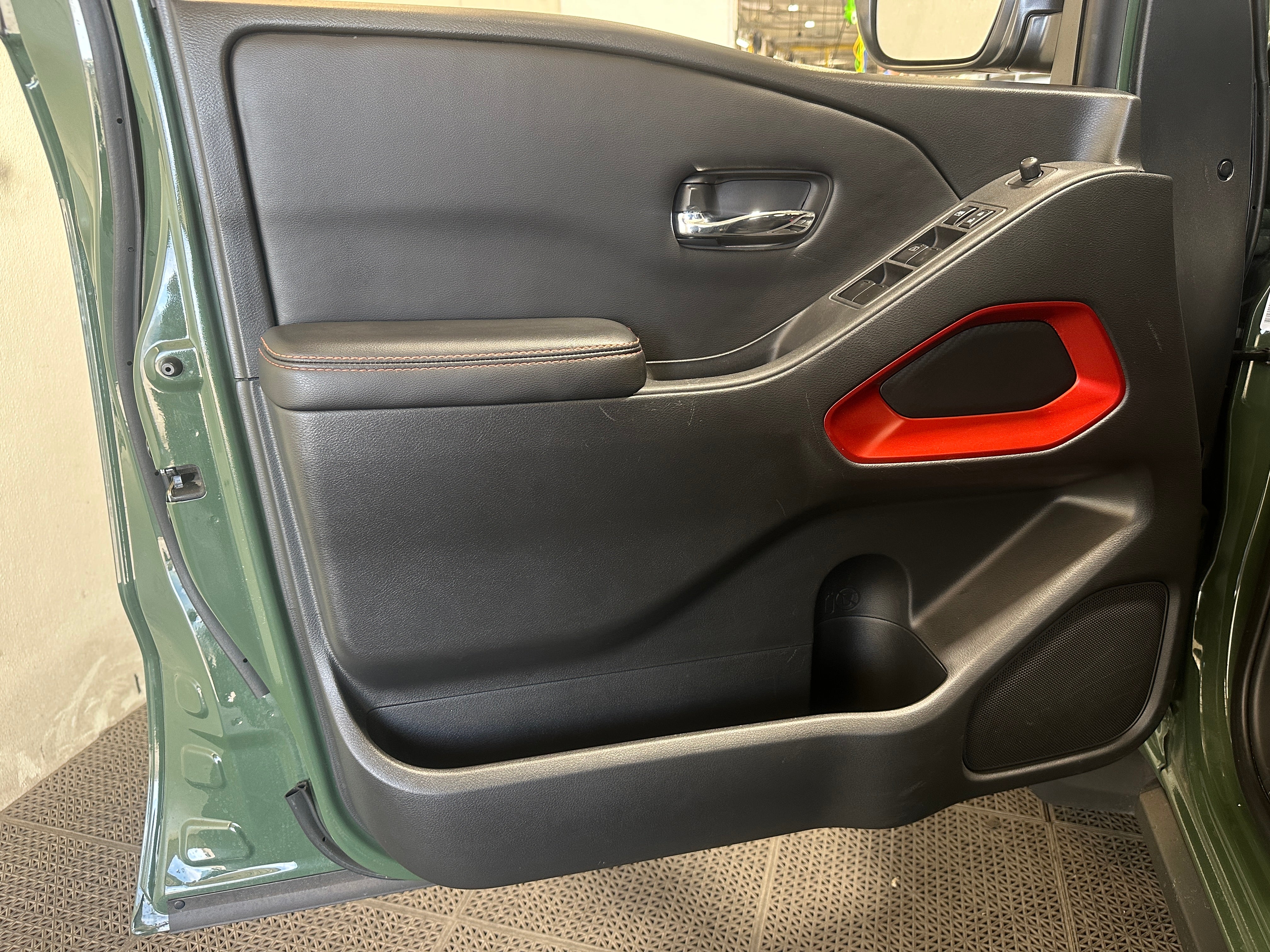 2025 Nissan Frontier