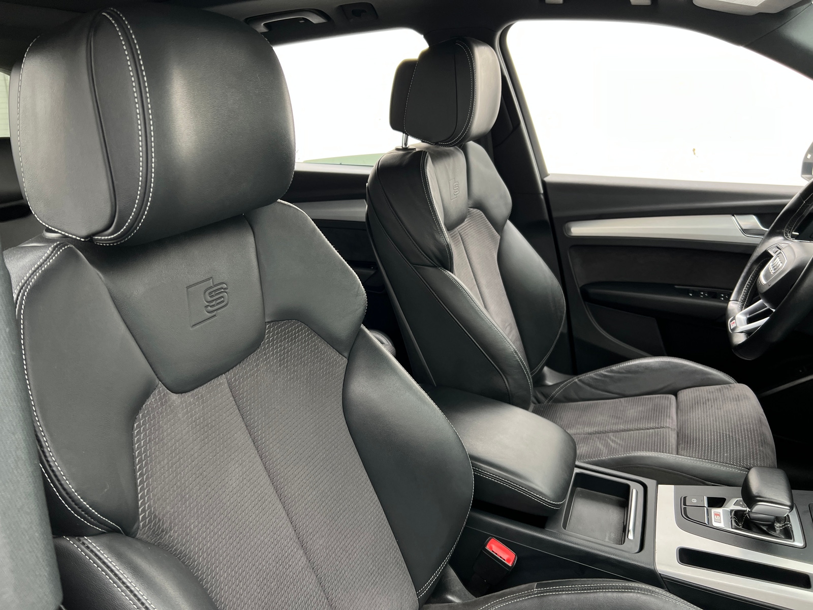 Thumbnail: 2018 Audi SQ5 - 2