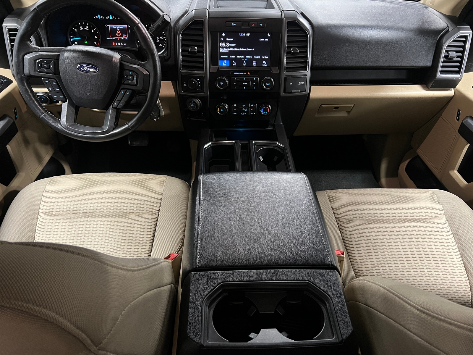 Thumbnail: 2019 Ford Econoline - 3