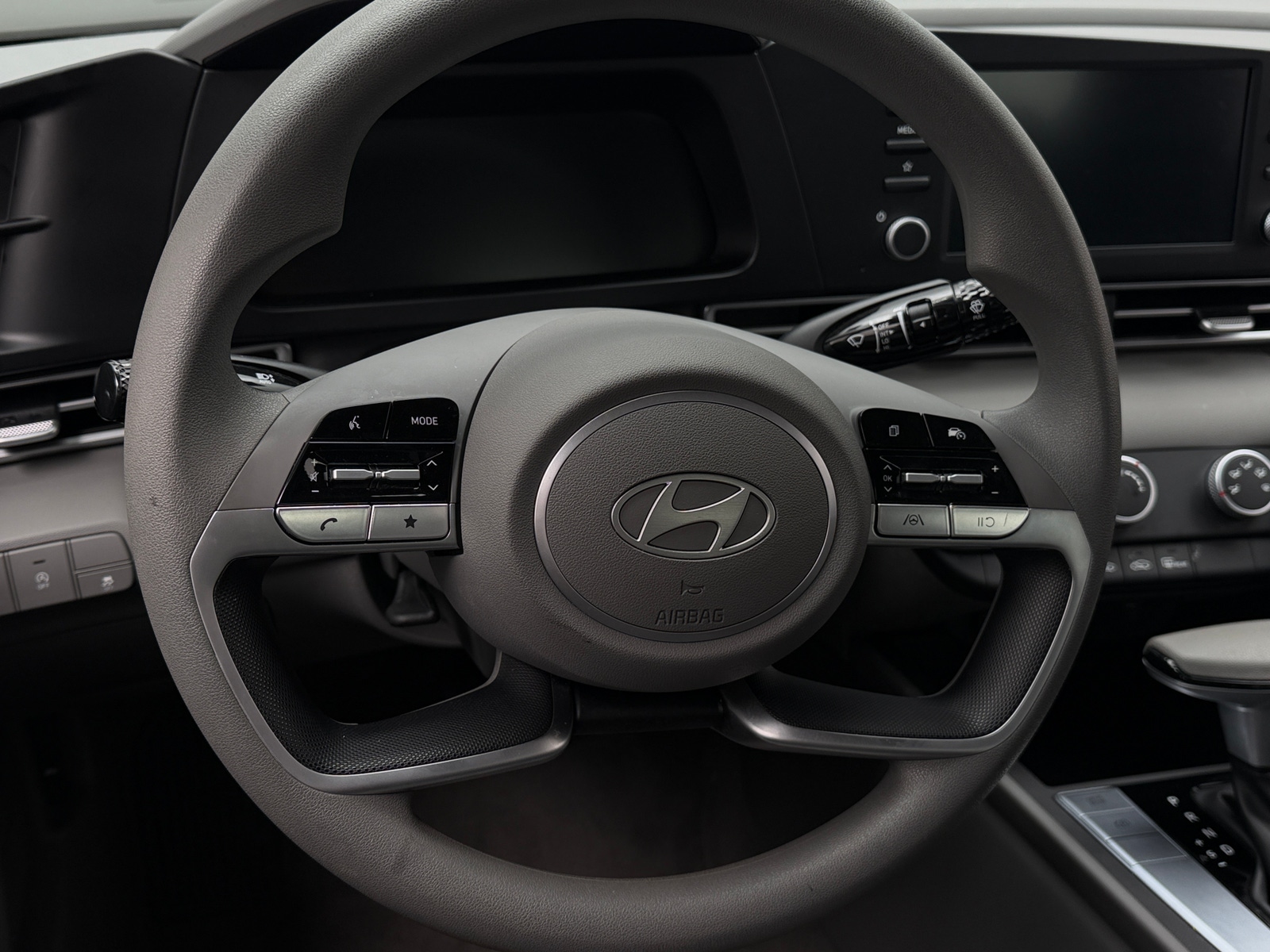 Thumbnail: 2025 Hyundai Elantra - 5
