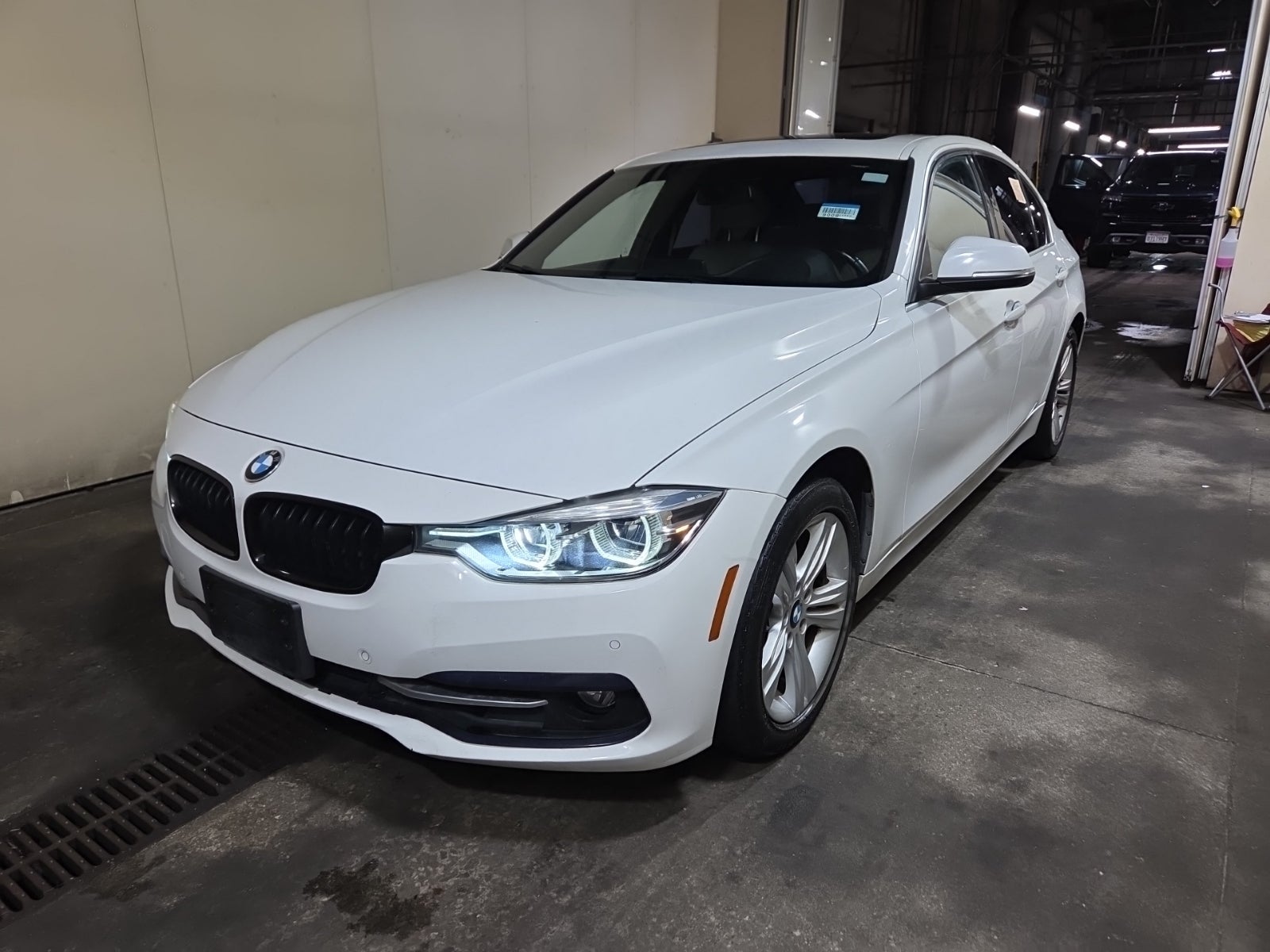 2017 BMW 330i 330i