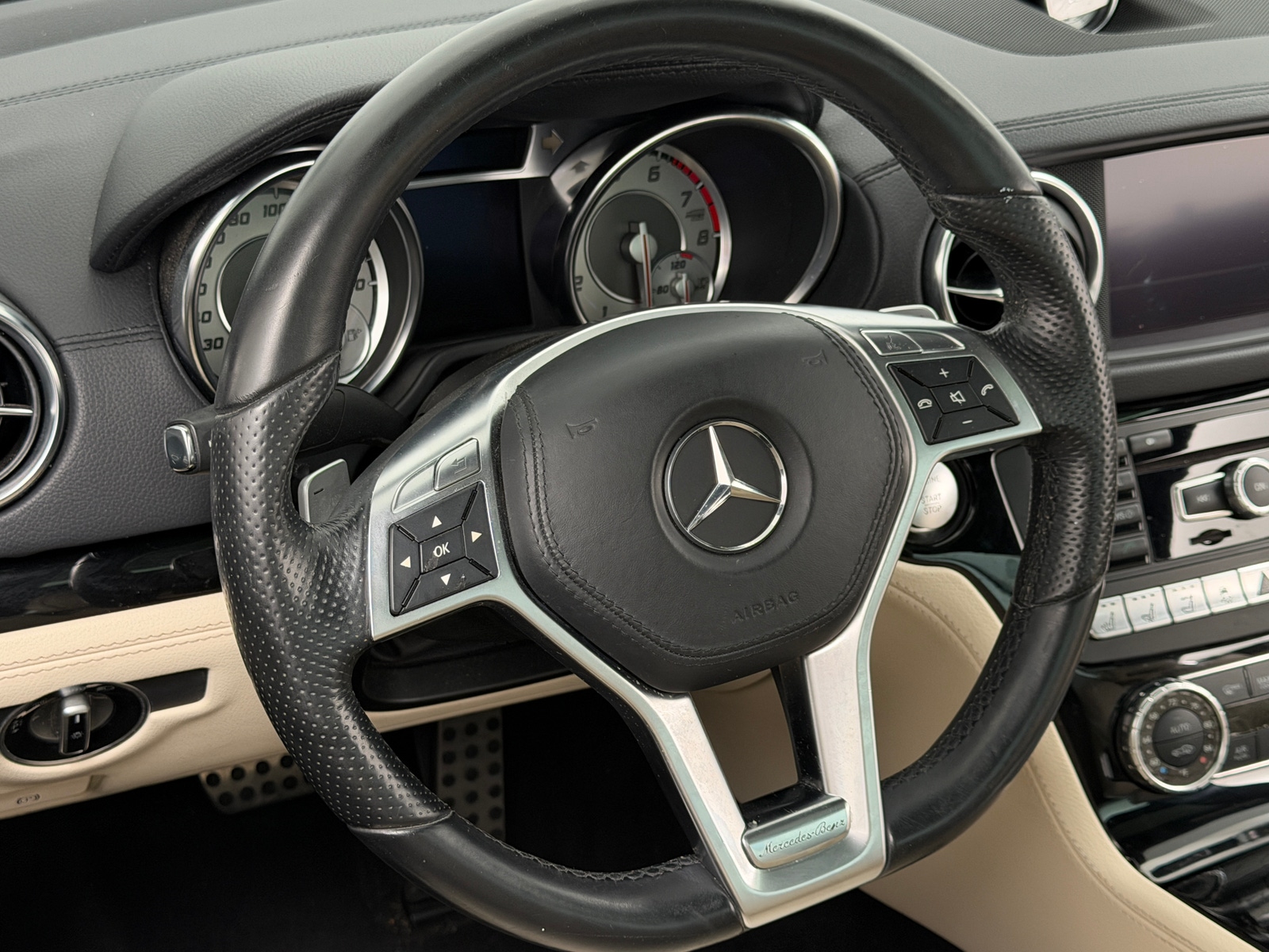 Thumbnail: 2014 Mercedes-Benz SL-Class - 4