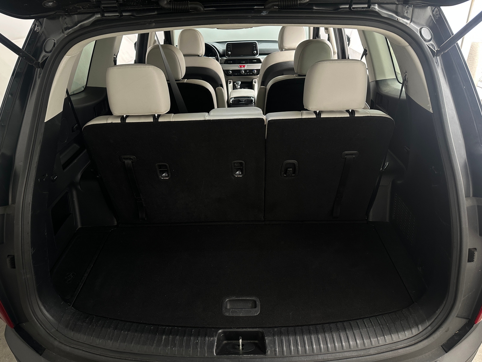 Thumbnail: 2020 Kia Telluride - 6