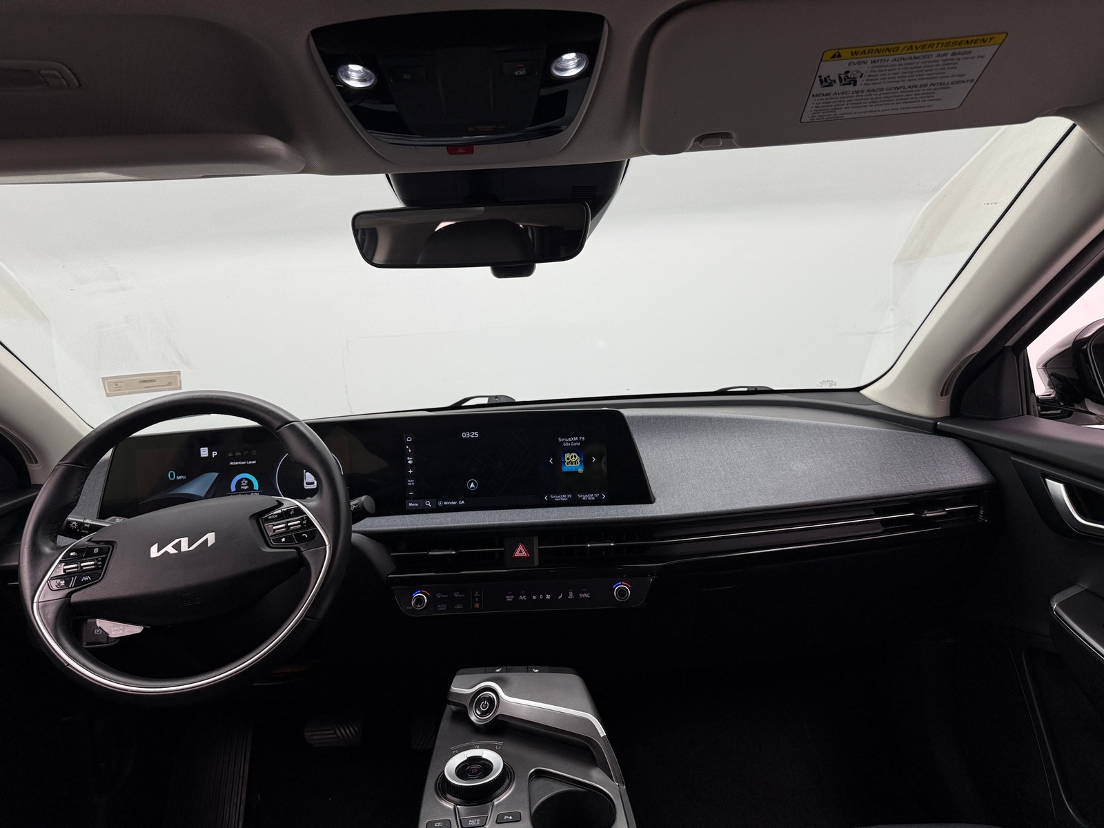 Thumbnail: 2022 Kia EV6 - 2