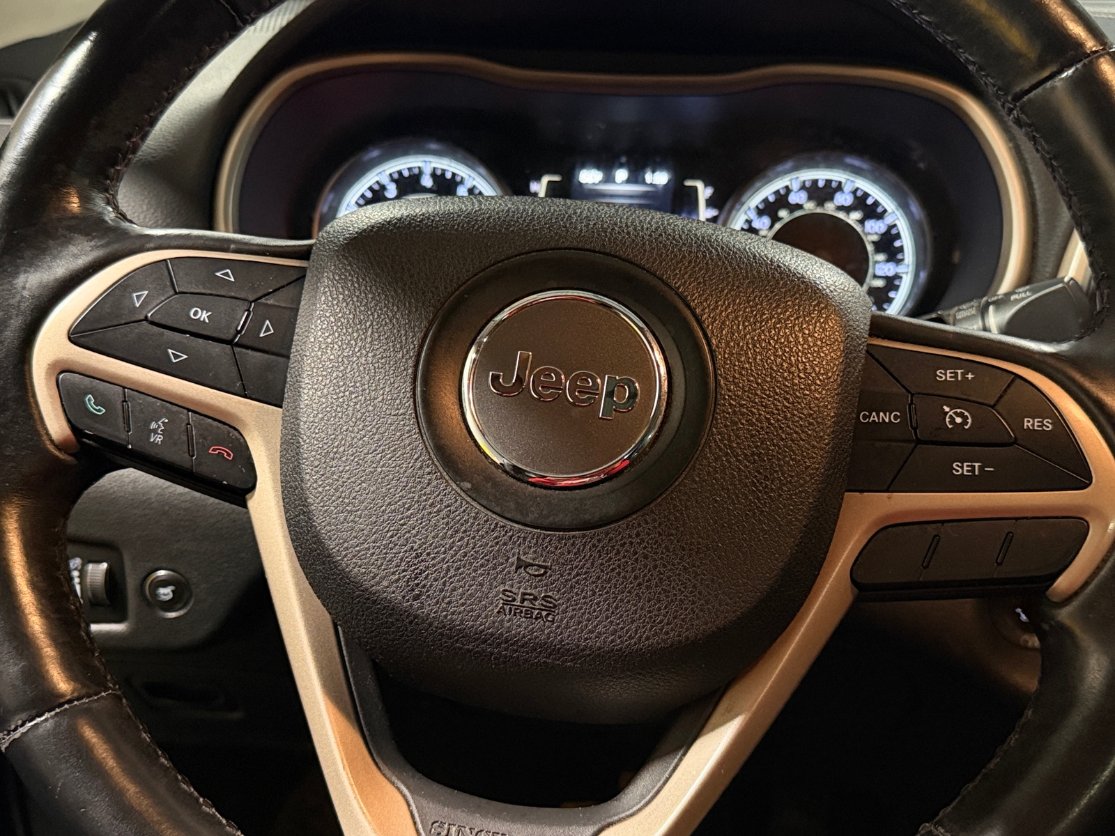 Thumbnail: 2014 Jeep Cherokee - 5