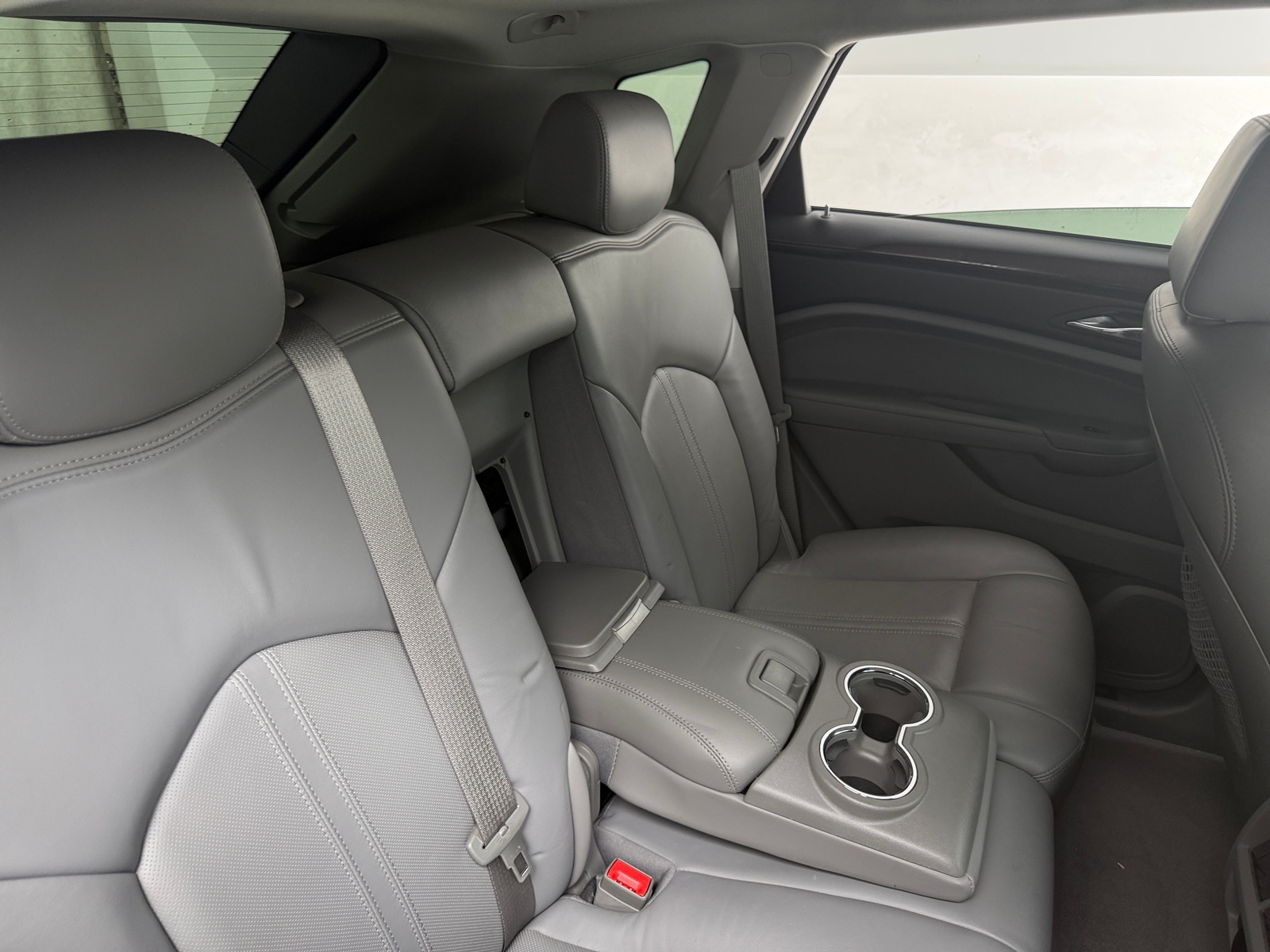 Thumbnail: 2011 Cadillac SRX - 5