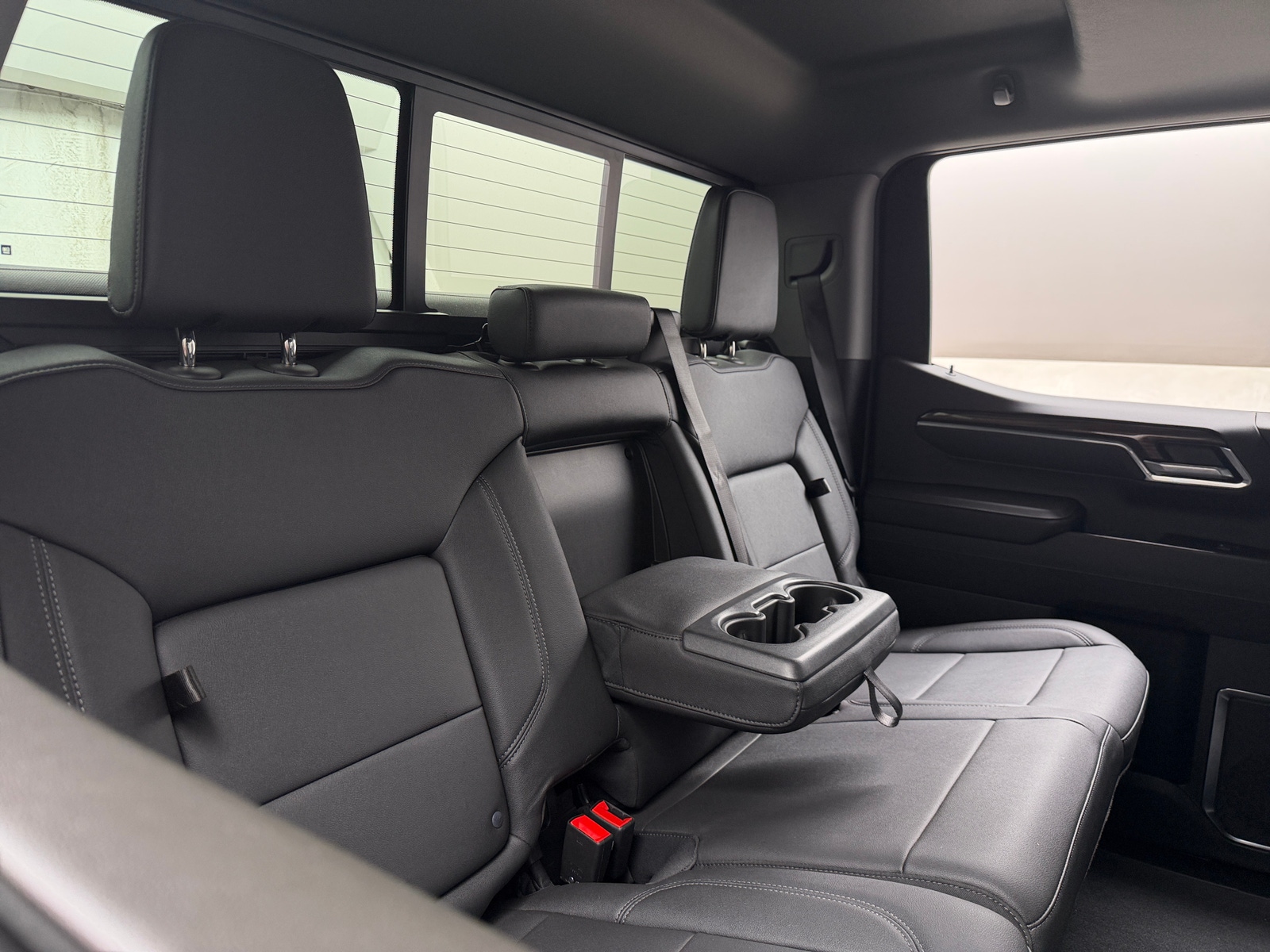 Thumbnail: 2026 Chevrolet Silverado 1500 - 6