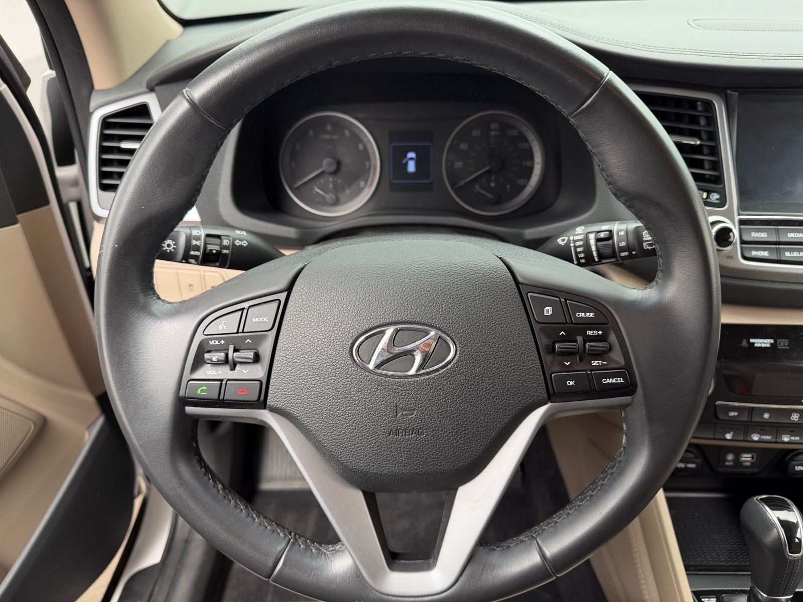 Thumbnail: 2017 Hyundai Tucson - 5