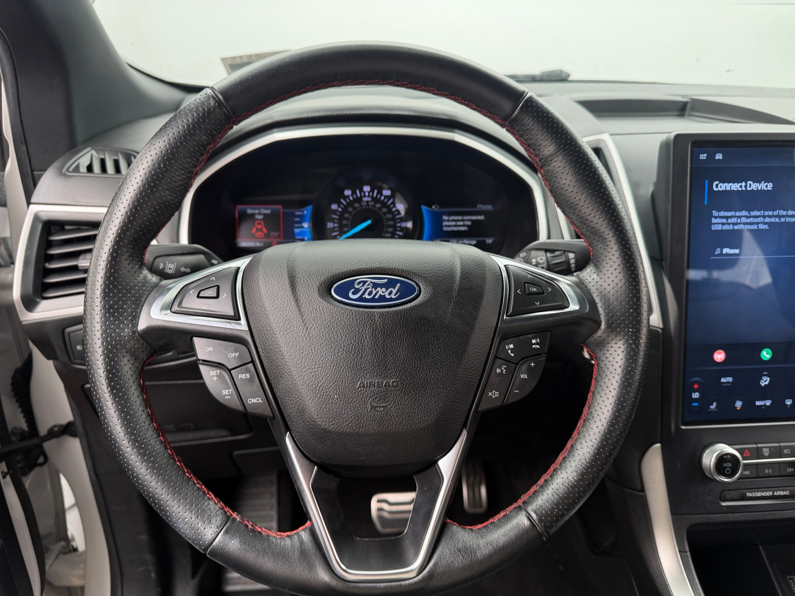 Thumbnail: 2021 Ford Edge - 4