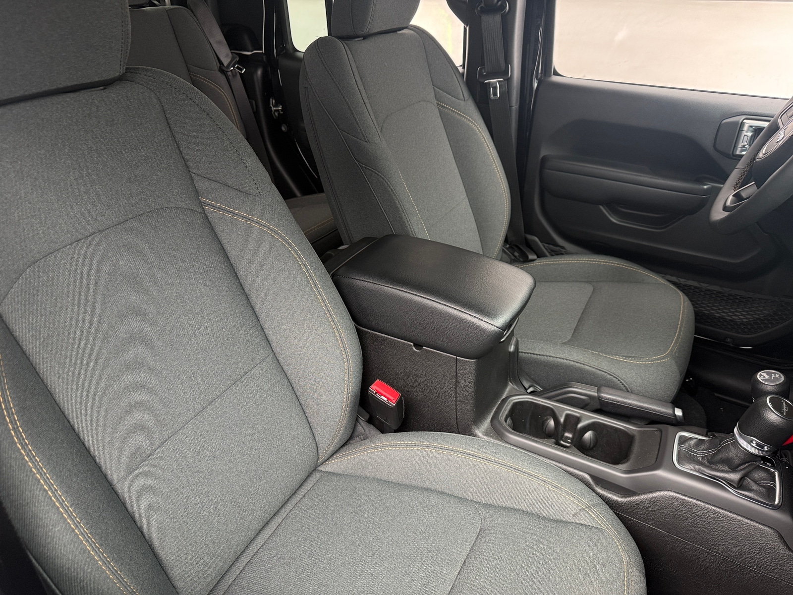 Thumbnail: 2024 Jeep Gladiator - 2