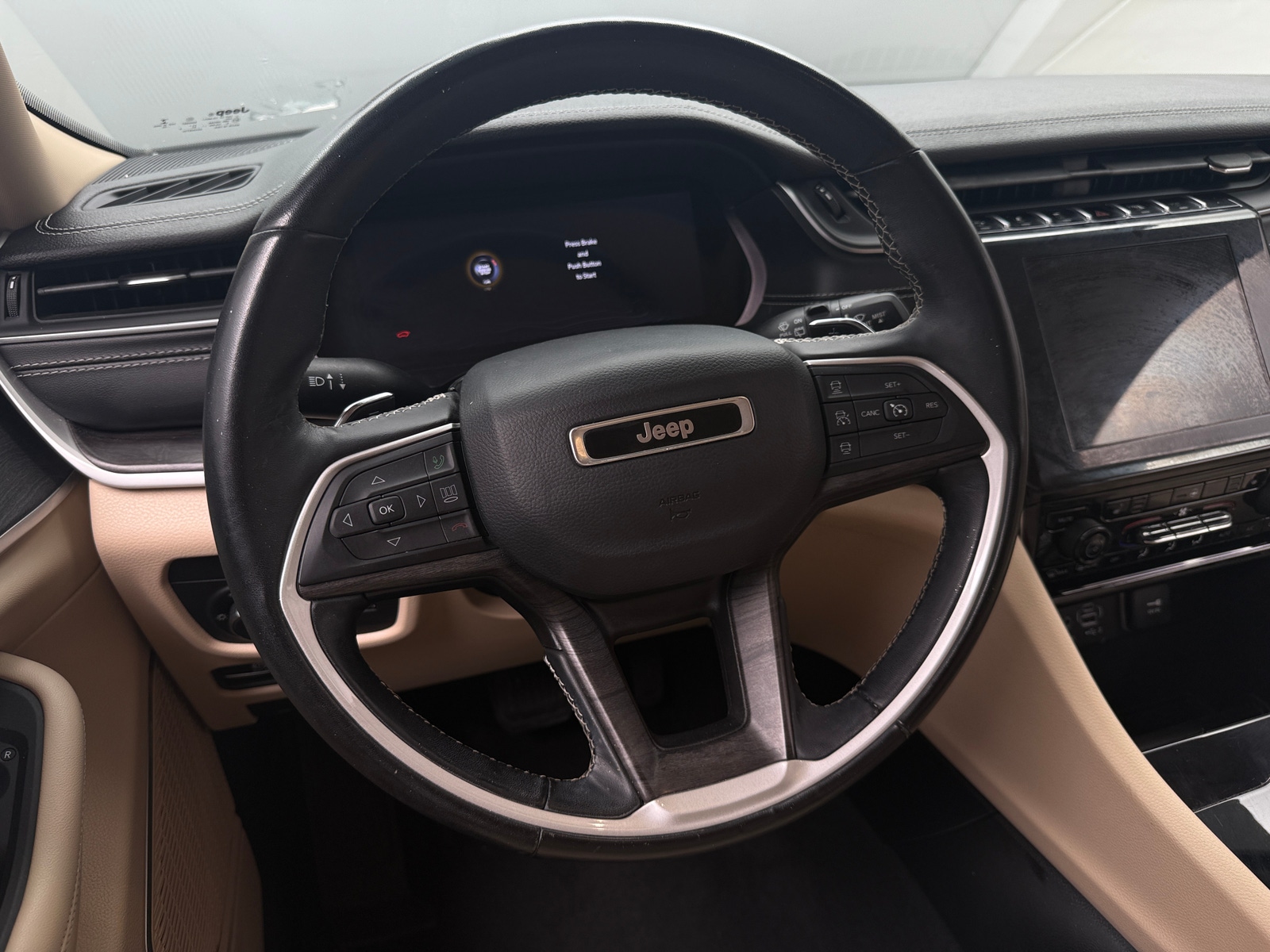 Thumbnail: 2022 Jeep Grand Cherokee - 4