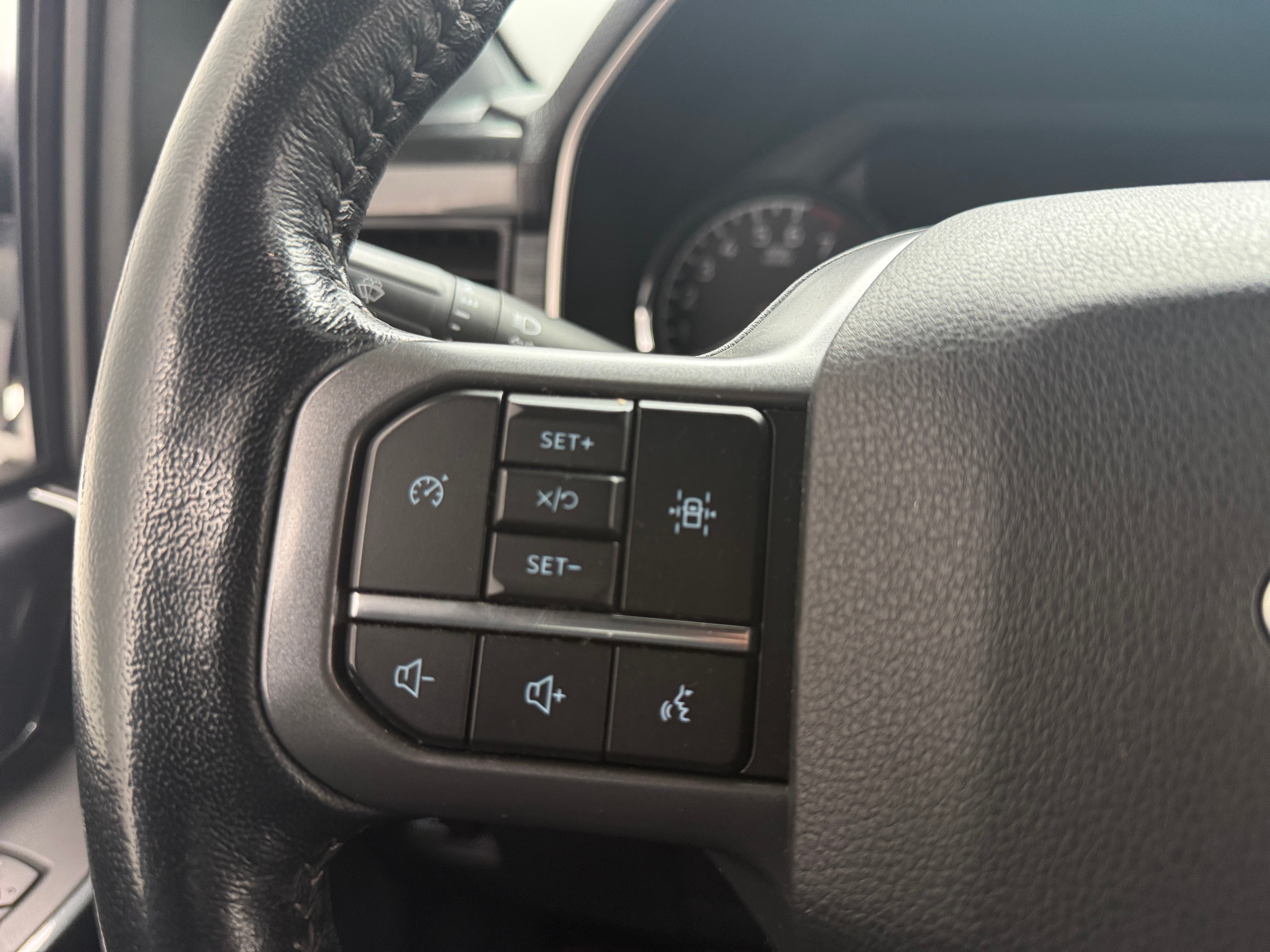 2021 Ford F-150 XLT - Photo 12