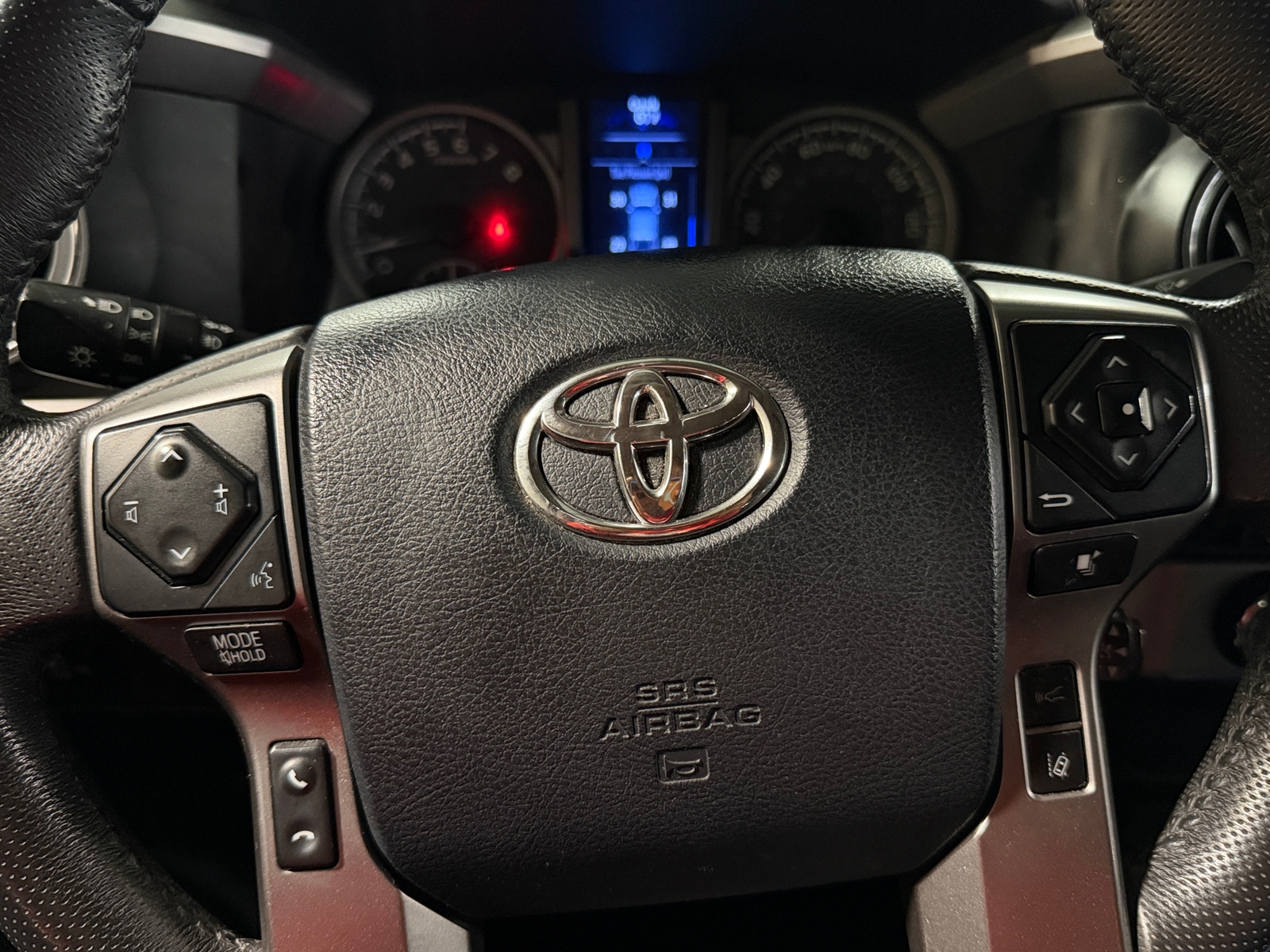 Thumbnail: 2019 Toyota Tacoma - 5