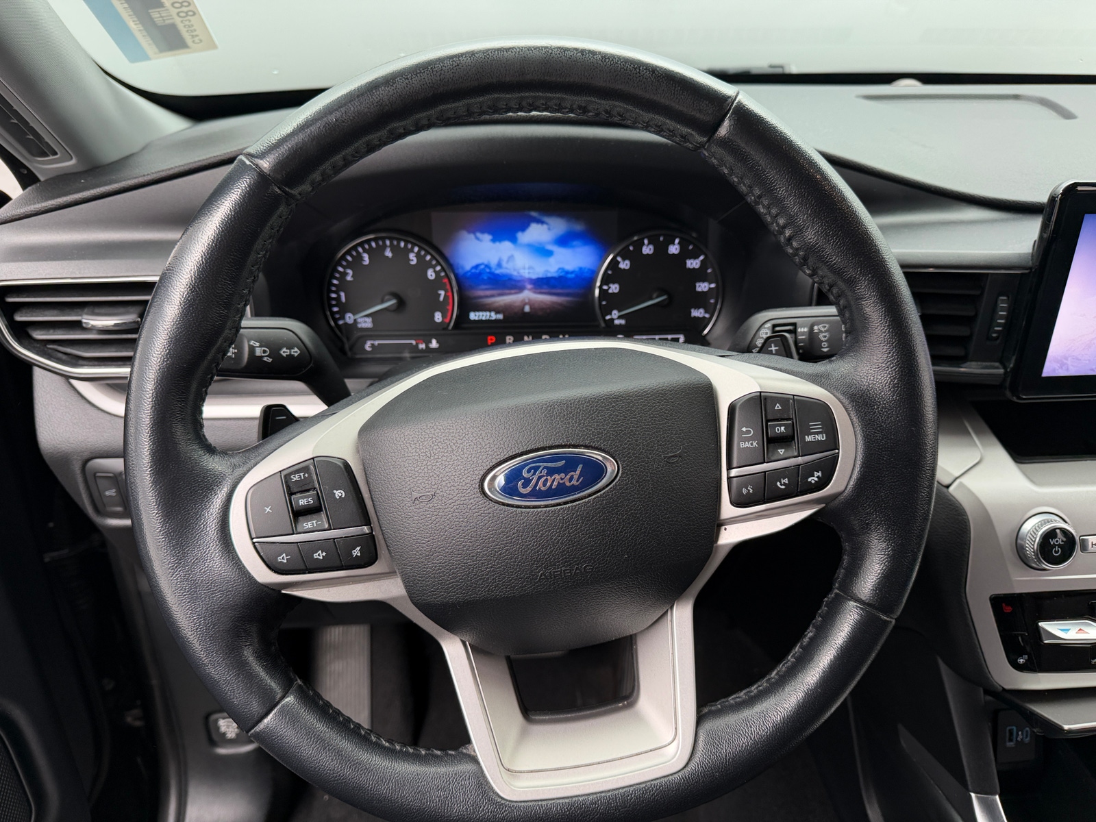 Thumbnail: 2020 Ford Explorer - 4