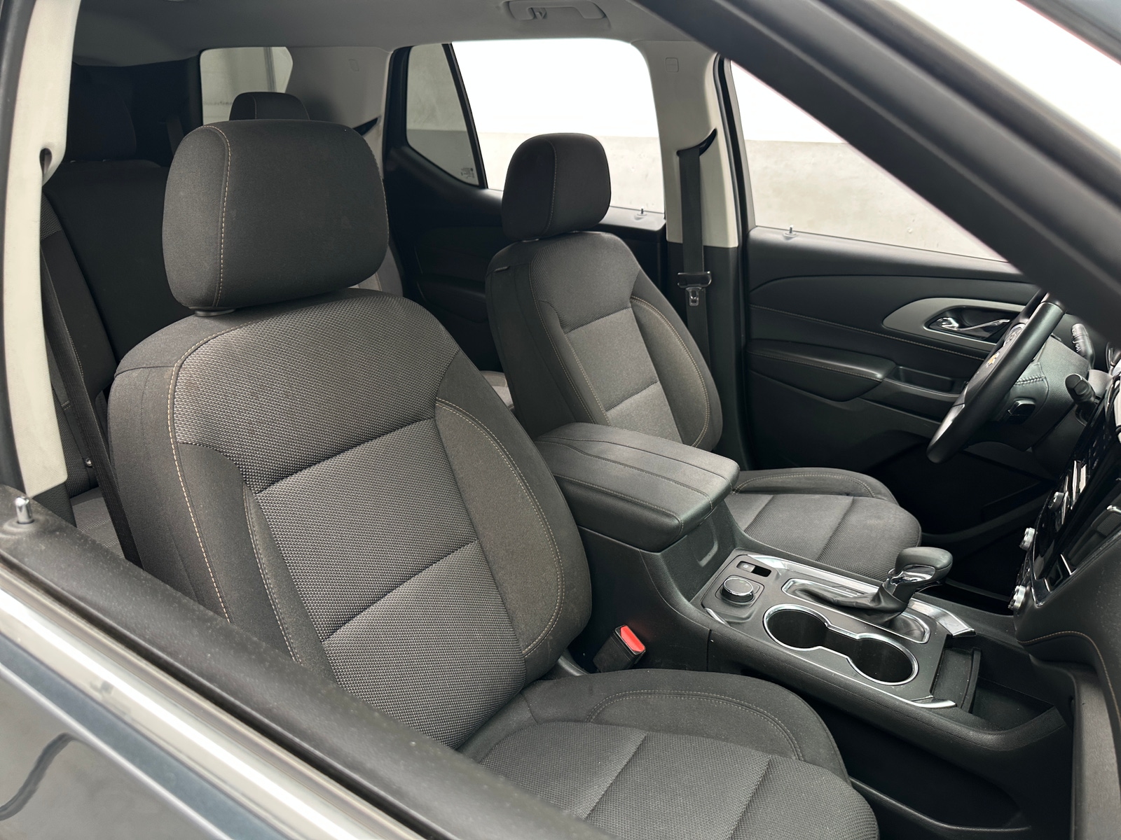 Thumbnail: 2021 Chevrolet Traverse - 2