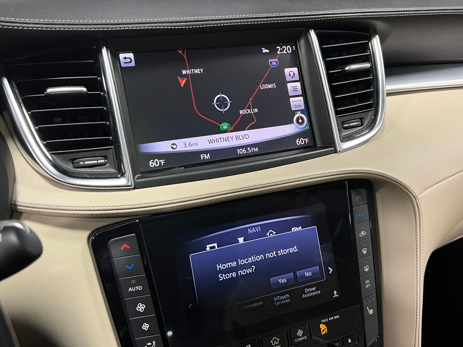 Thumbnail: 2019 INFINITI QX50 - 3
