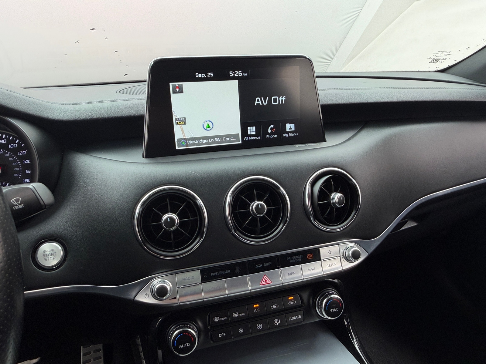 Thumbnail: 2019 Kia Stinger - 3