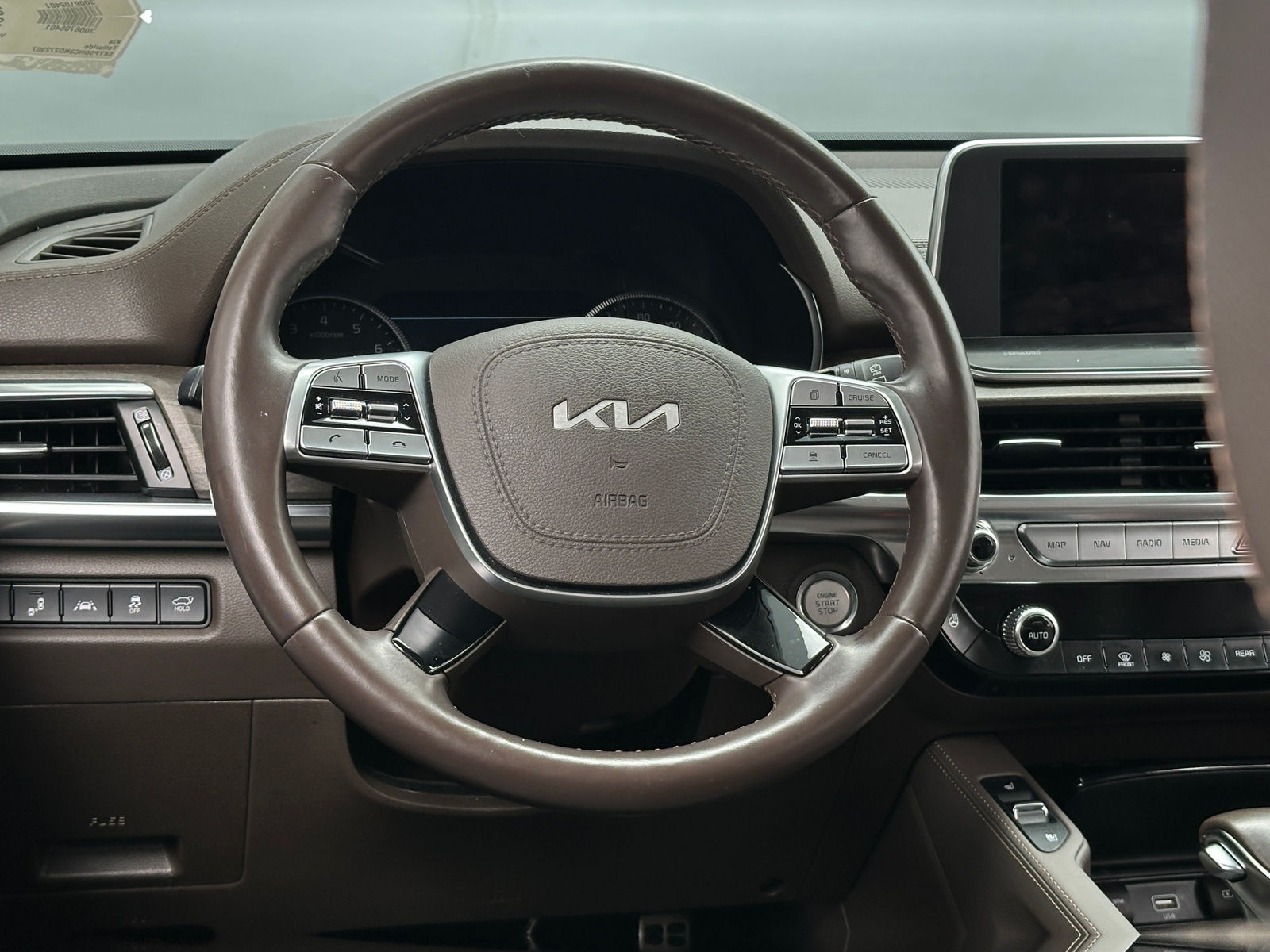 Thumbnail: 2022 Kia Telluride - 4