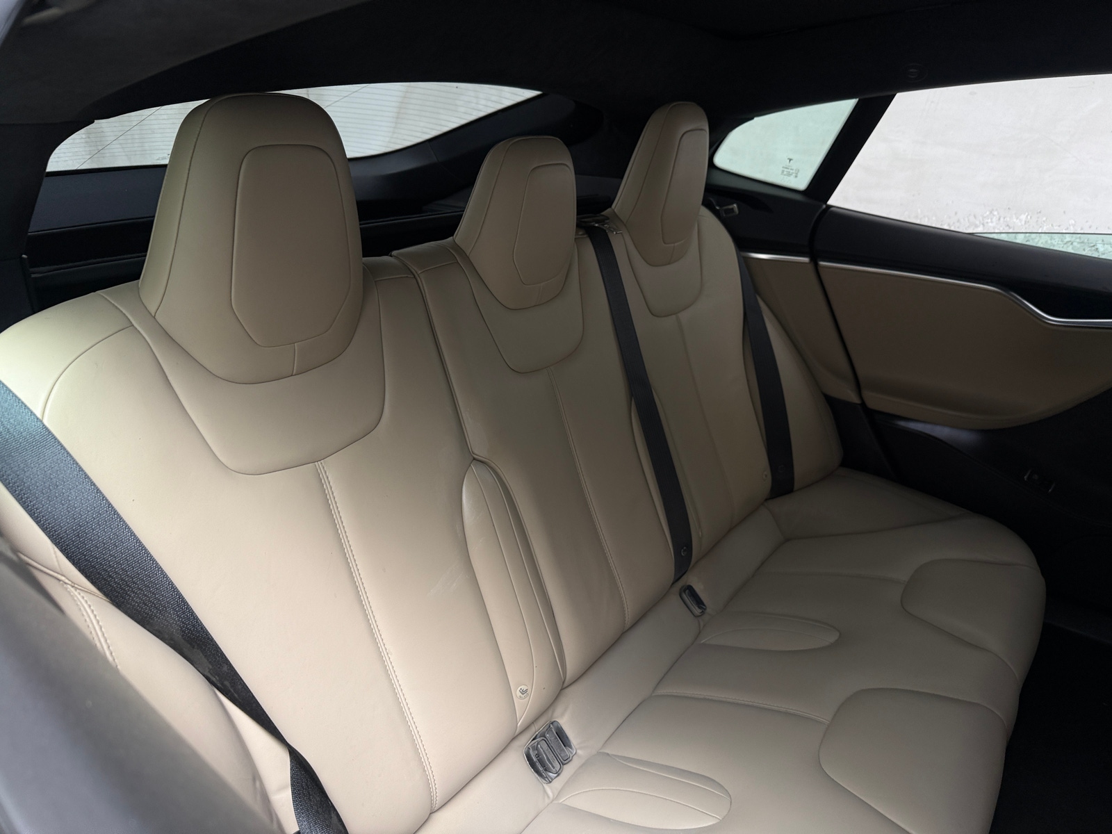 Thumbnail: 2016 Tesla Model S - 5