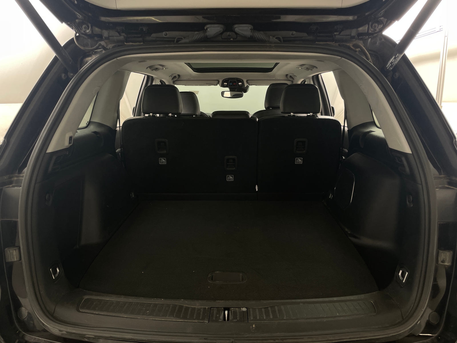 Thumbnail: 2022 Jeep Grand Cherokee - 6