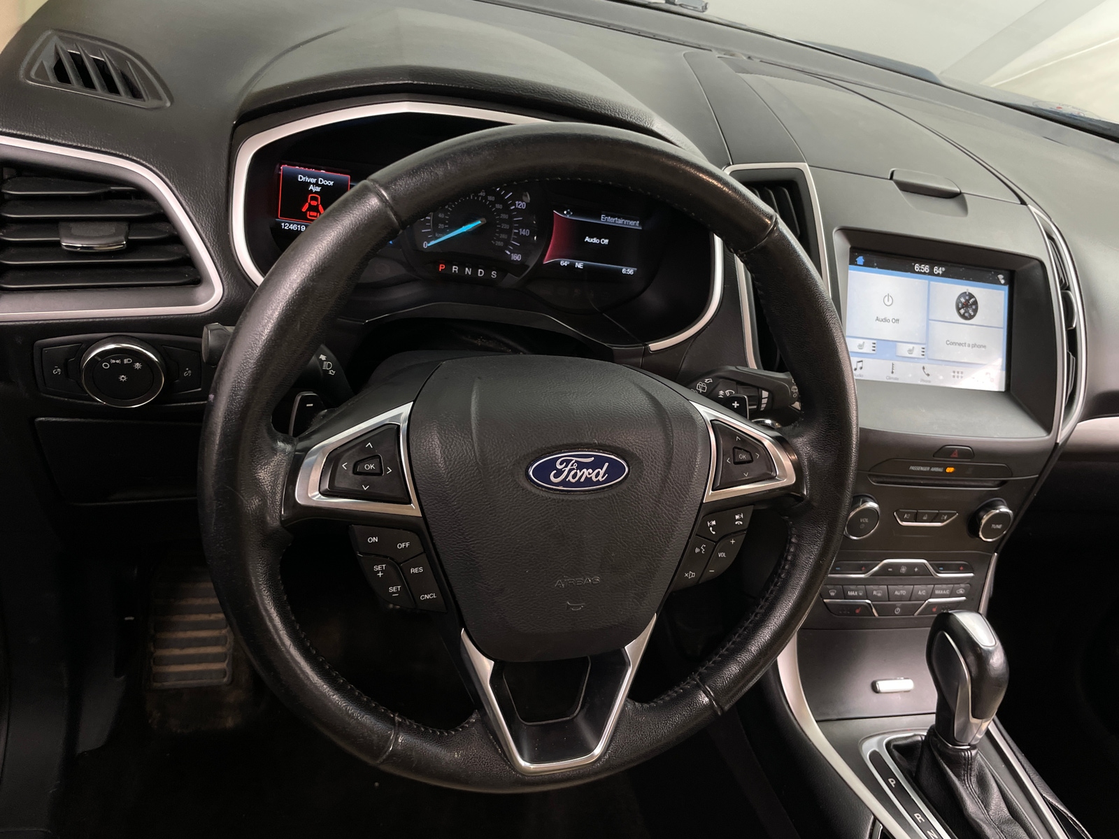 Thumbnail: 2018 Ford Edge - 4