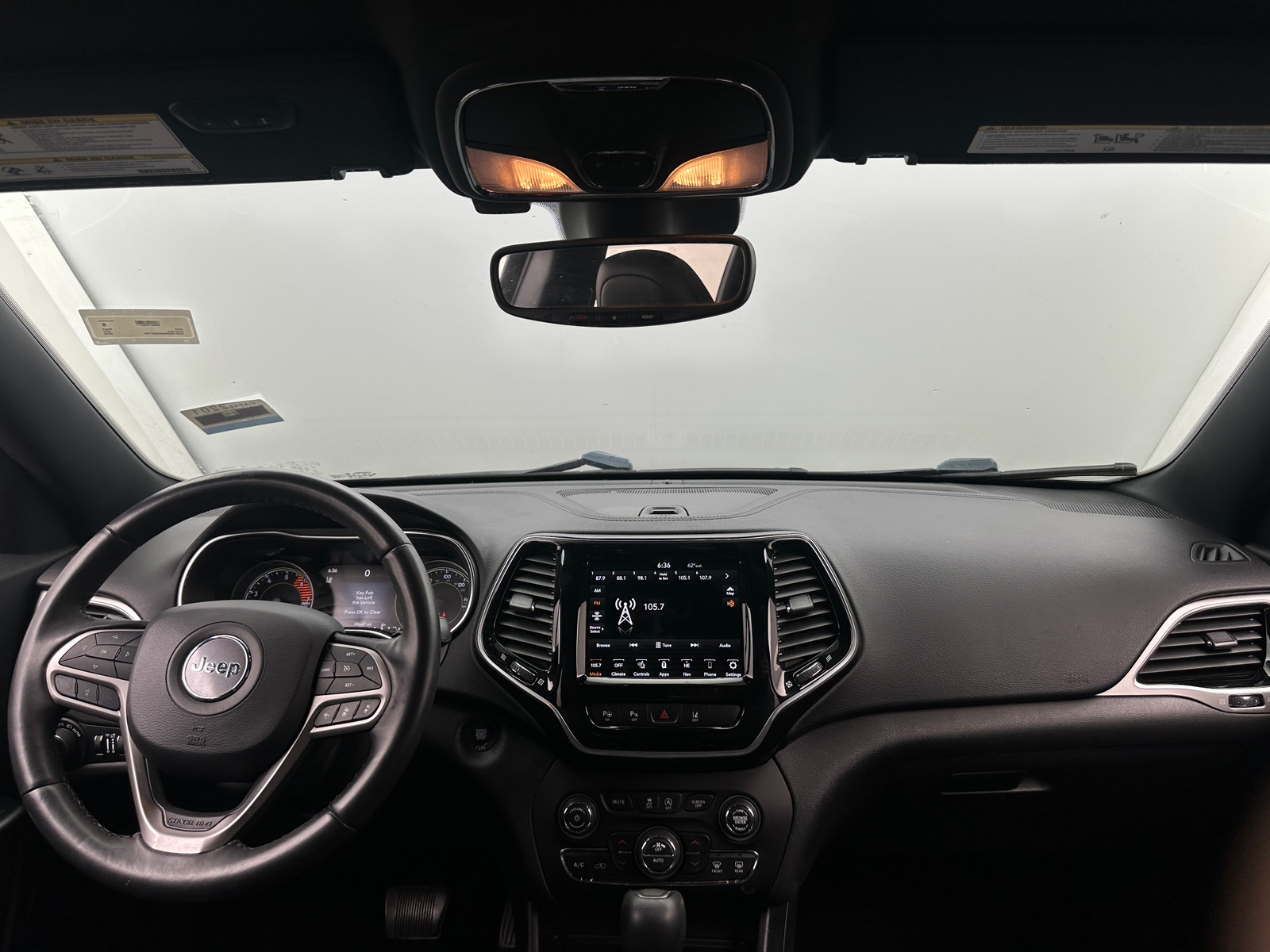 Thumbnail: 2019 Jeep Cherokee - 2