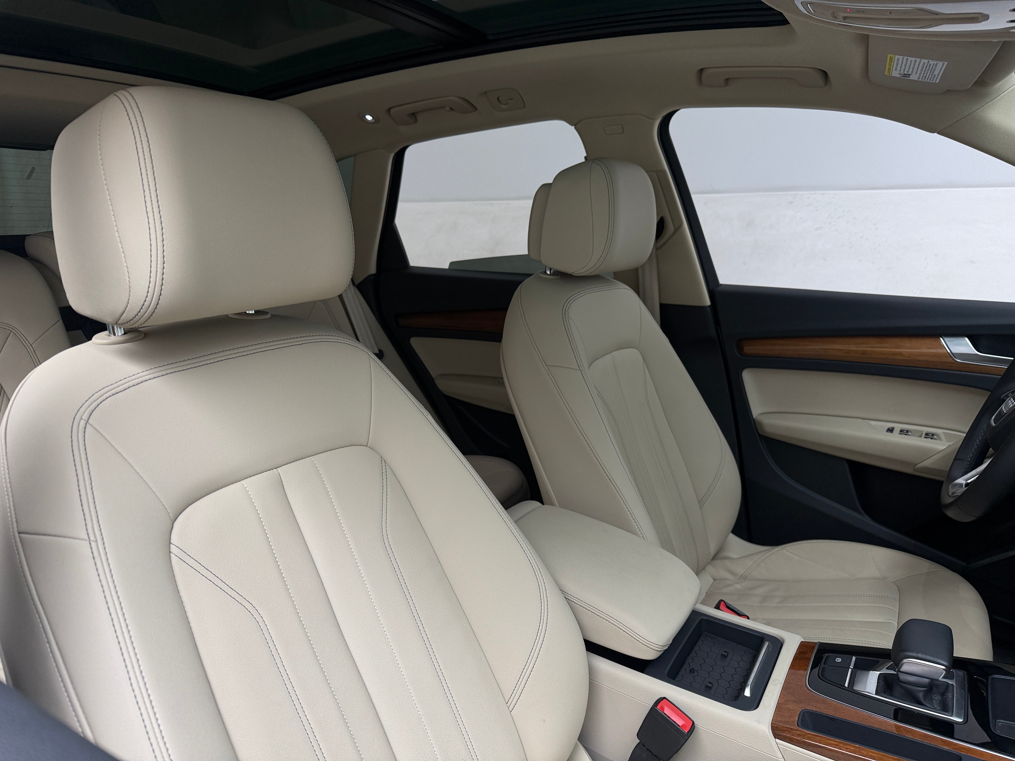 2022 Audi Q5 Premium