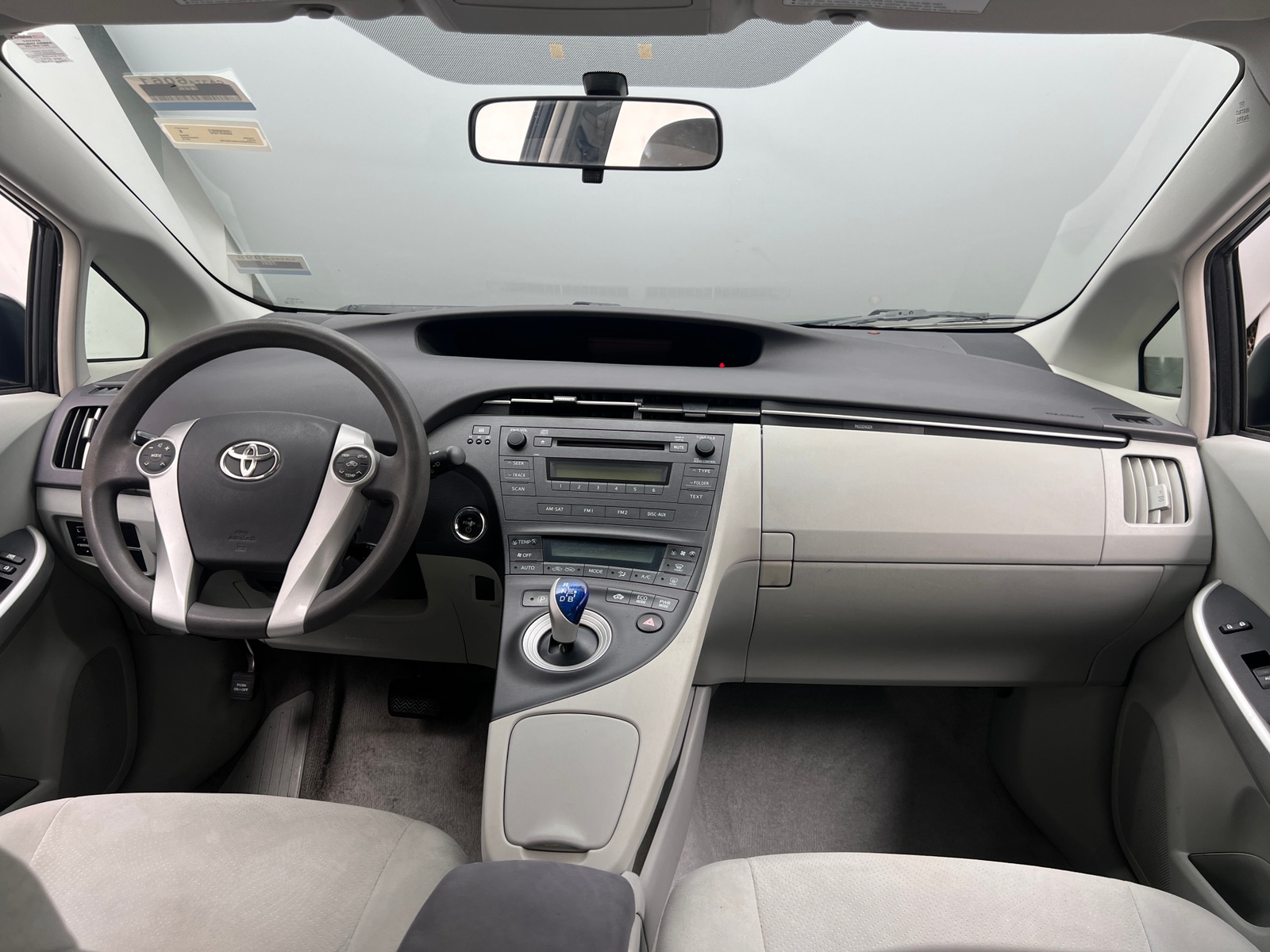 Thumbnail: 2010 Toyota Prius - 3