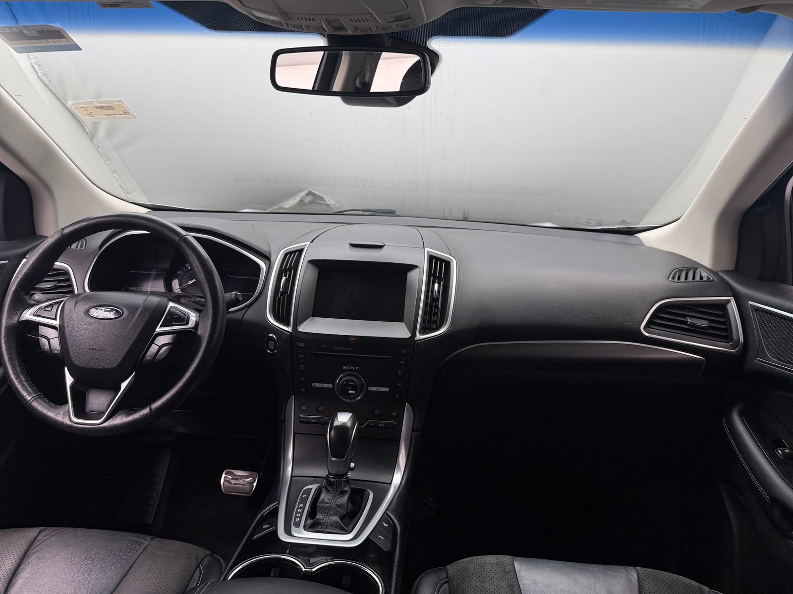 Thumbnail: 2016 Ford Edge - 2