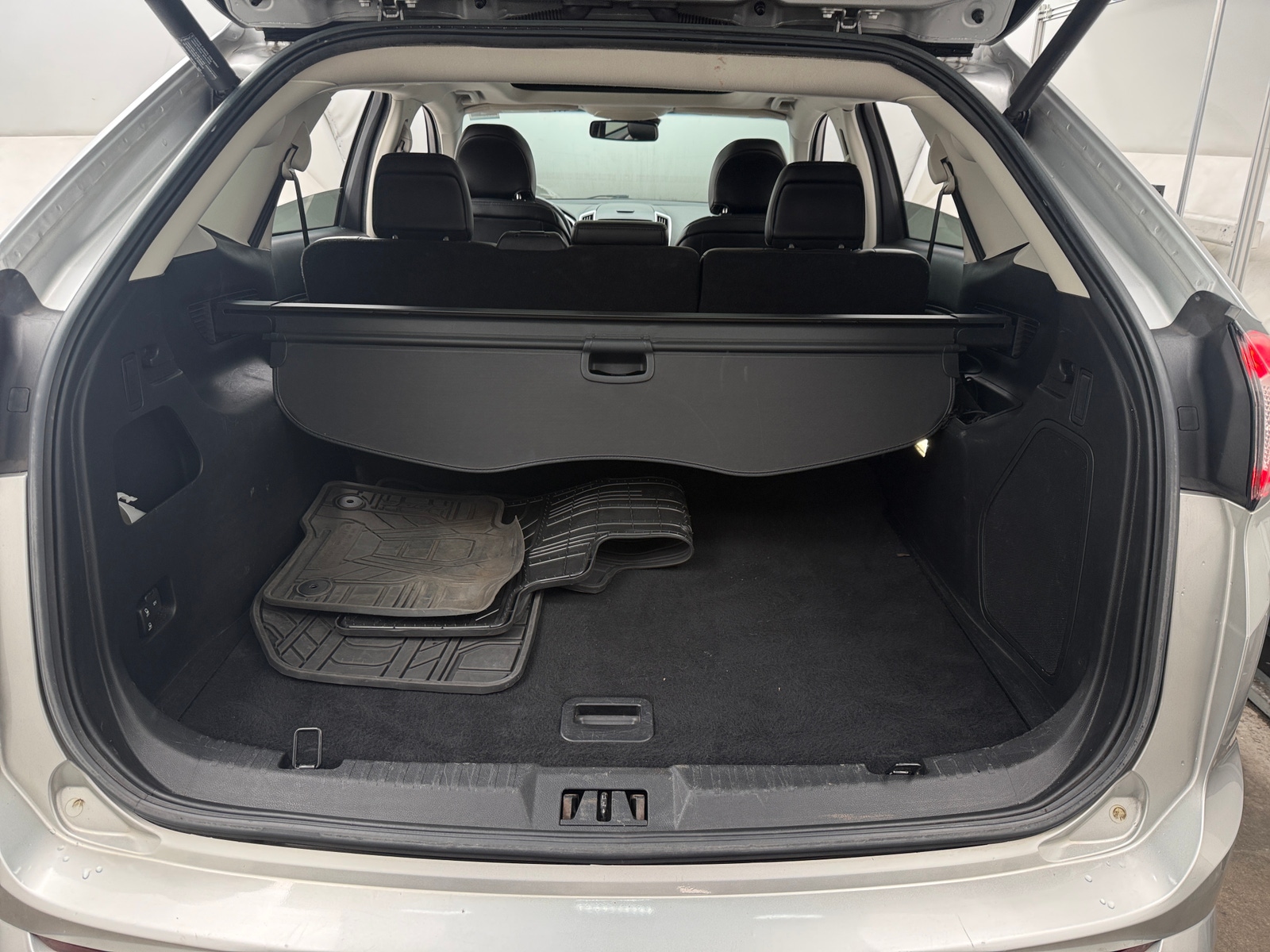 Thumbnail: 2016 Ford Edge - 6