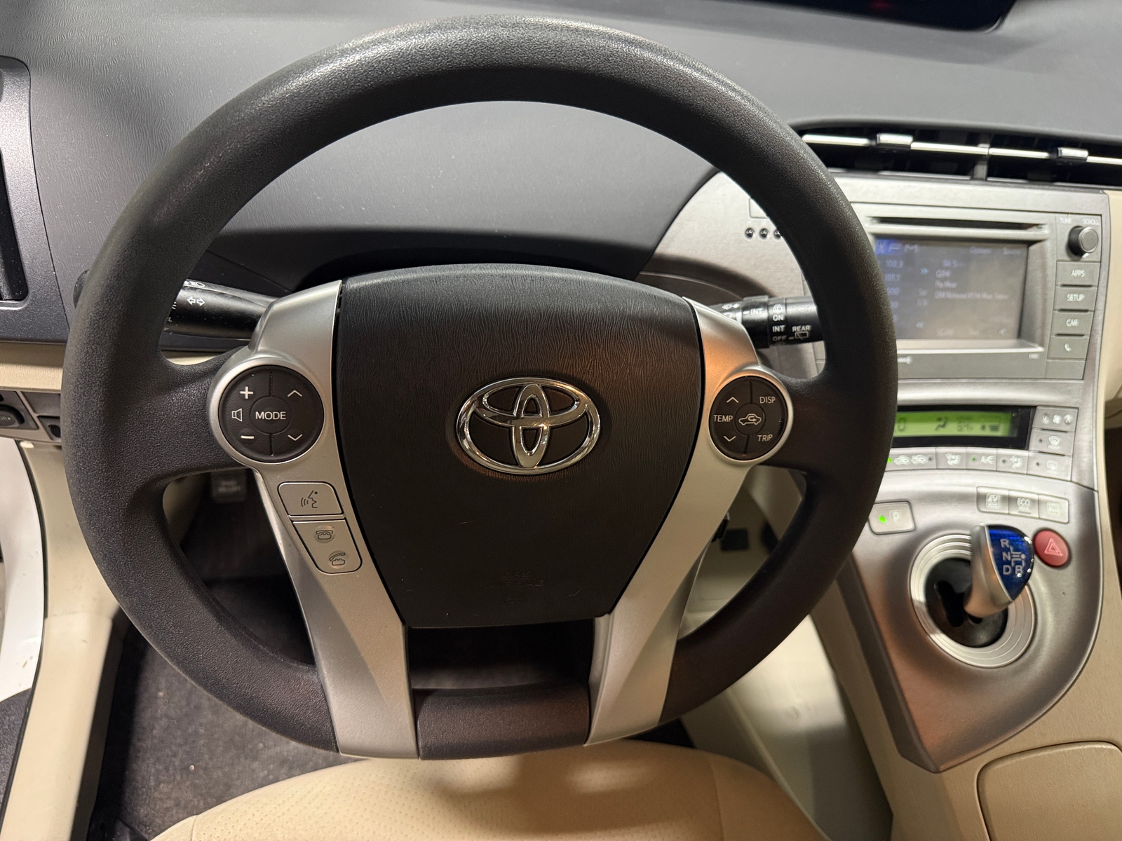 Thumbnail: 2014 Toyota Prius - 5
