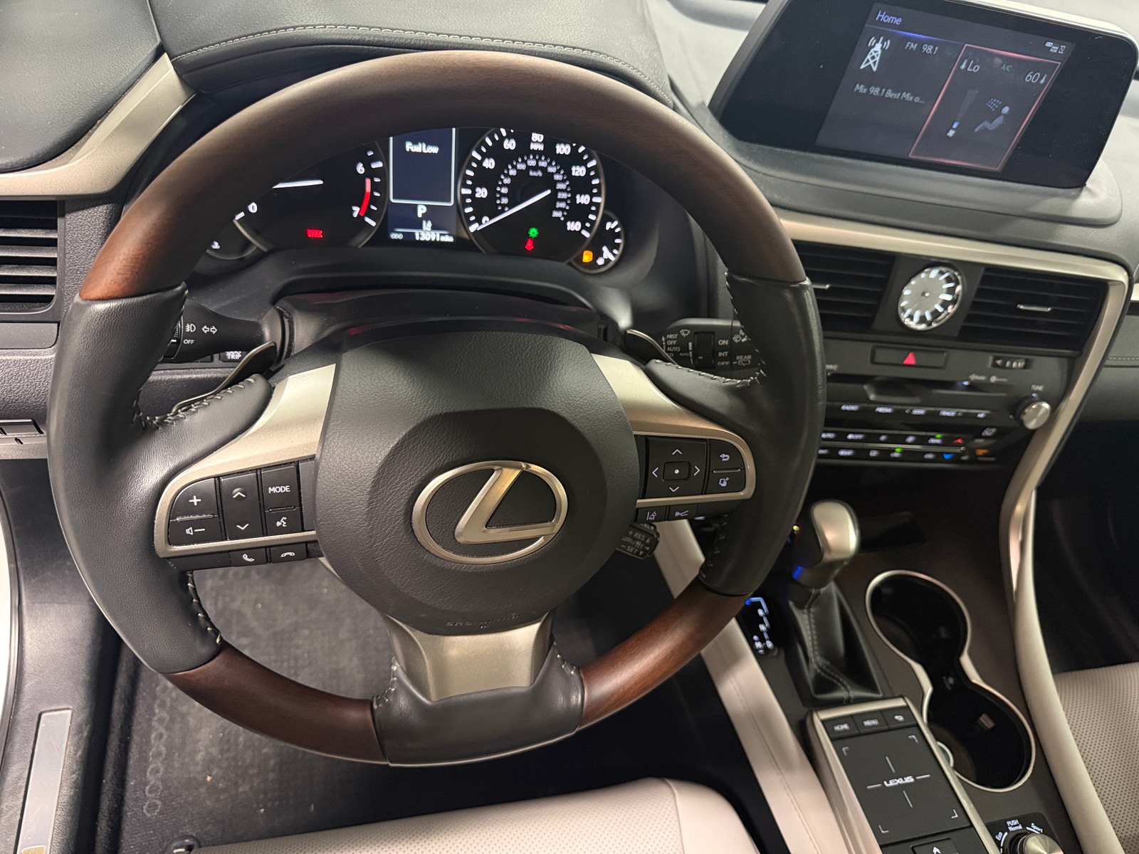 Thumbnail: 2022 Lexus RX - 5