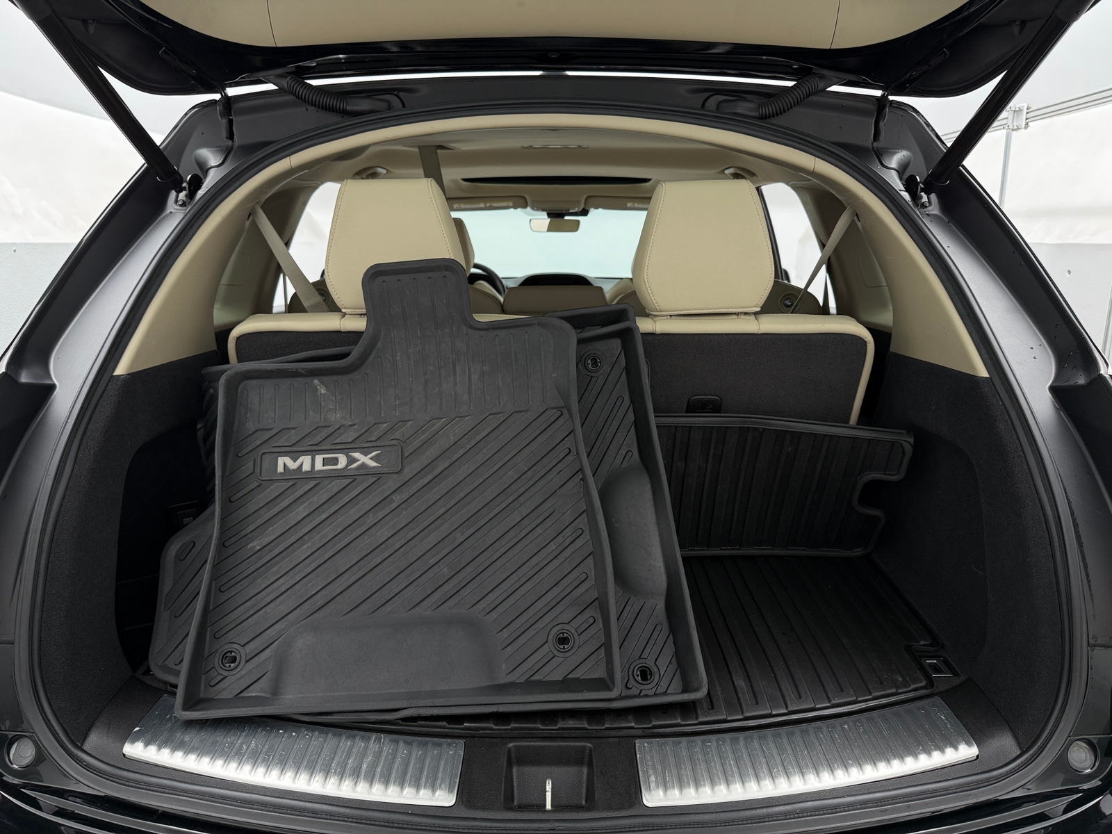 Thumbnail: 2020 Acura MDX - 6