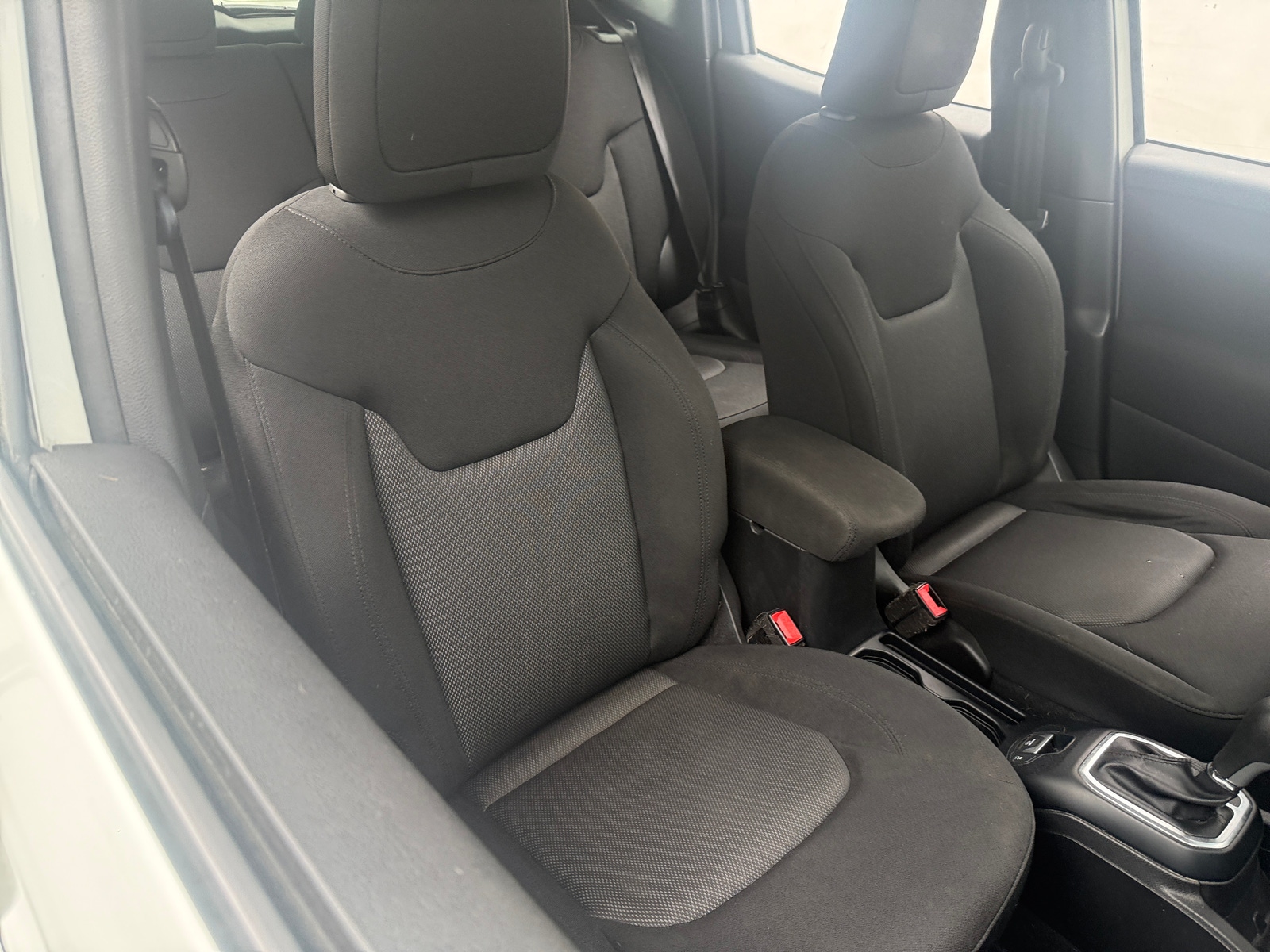 Thumbnail: 2019 Jeep Renegade - 2