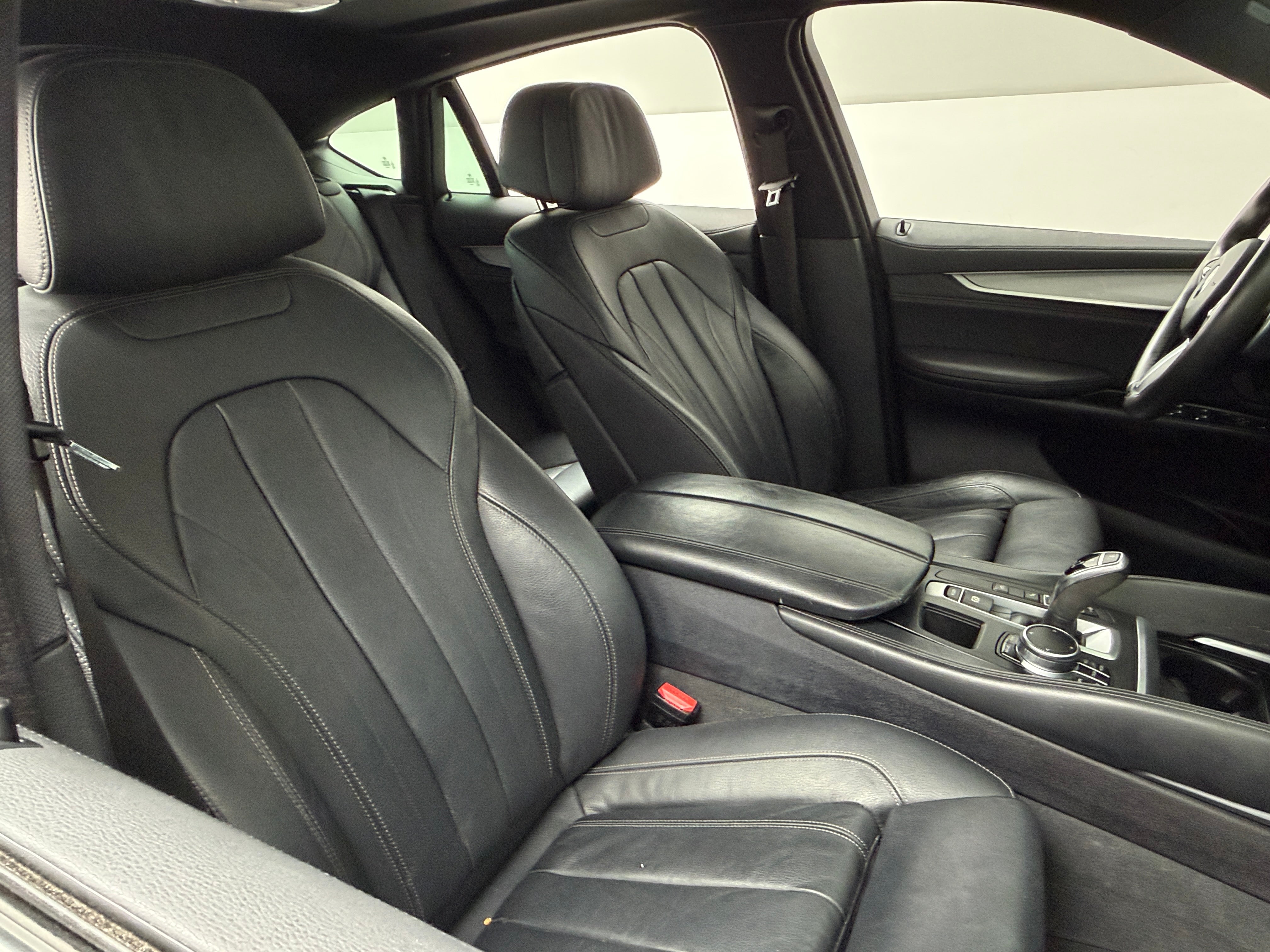 2019 BMW X6