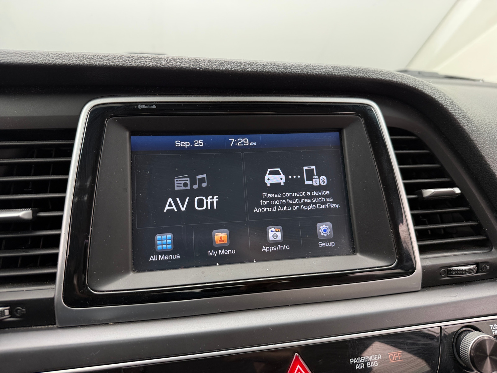Thumbnail: 2019 Hyundai Sonata - 4