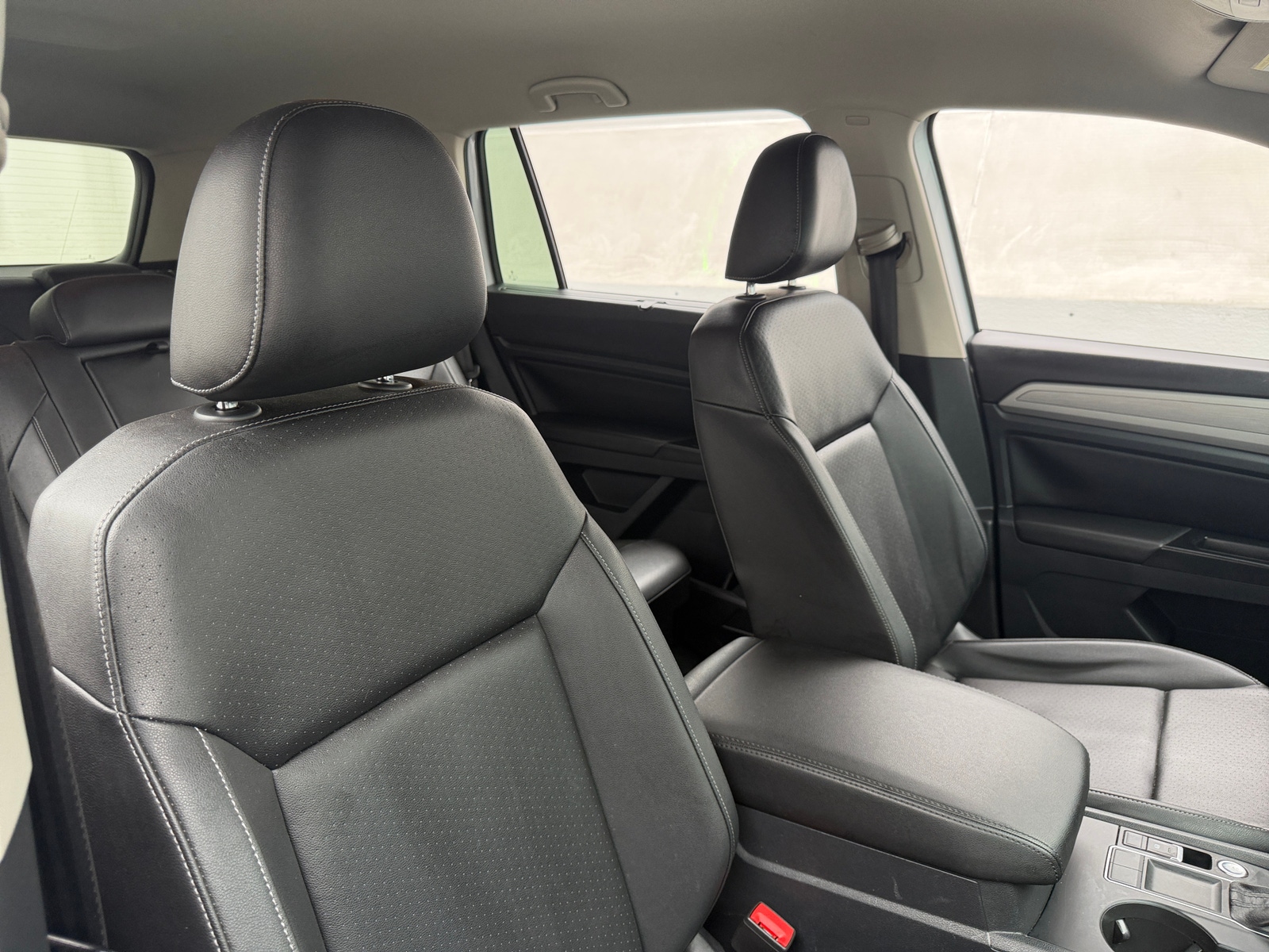 Thumbnail: 2019 Volkswagen Atlas - 2