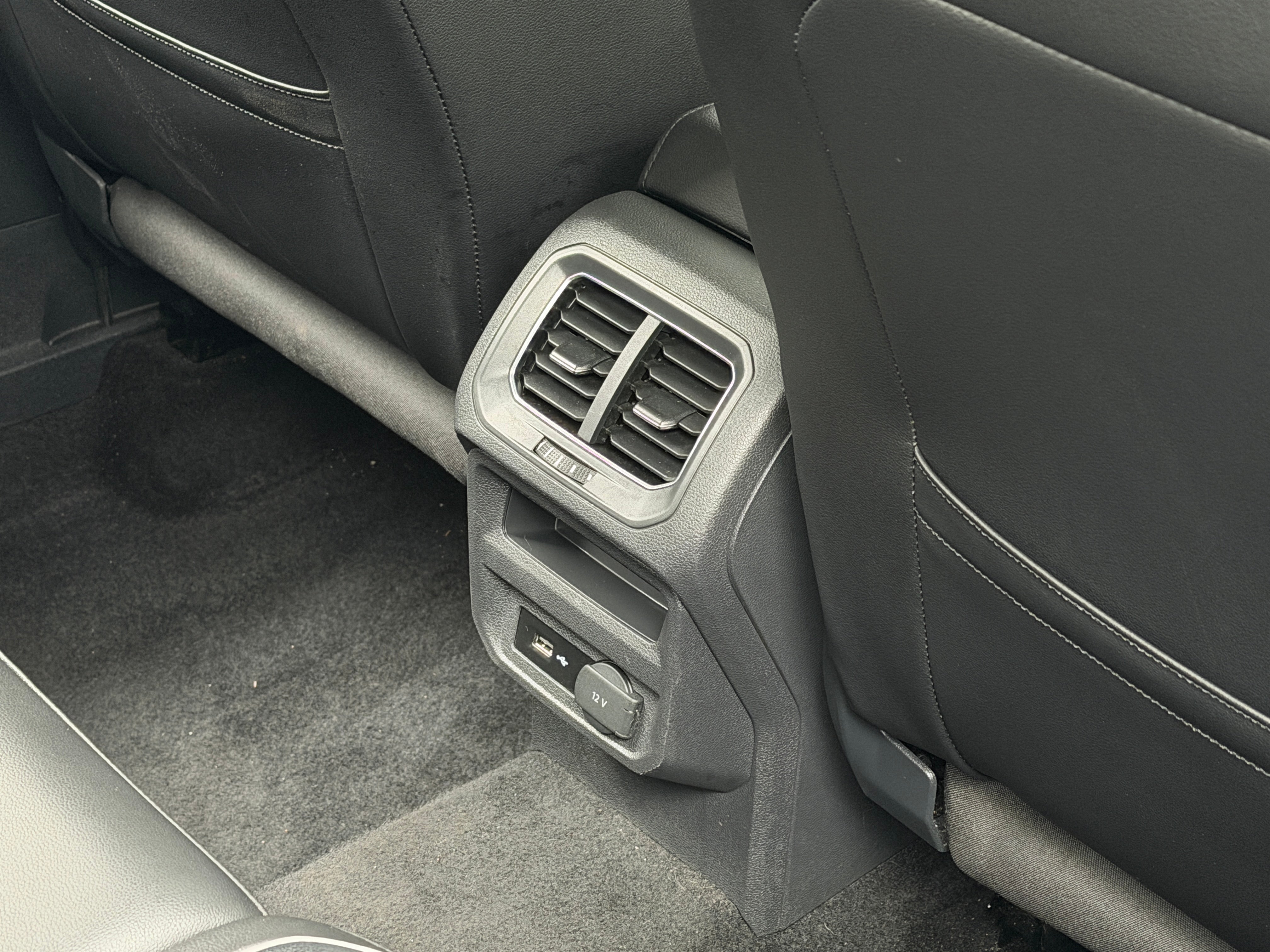2018 Volkswagen Tiguan SEL Premium