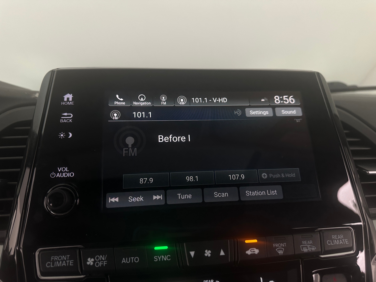 Thumbnail: 2019 Honda Odyssey - 3
