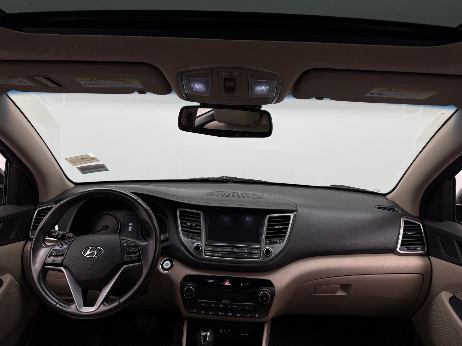 Thumbnail: 2017 Hyundai Tucson - 3