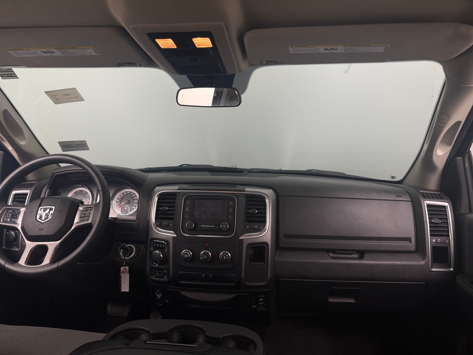 Thumbnail: 2024 RAM 1500 Classic - 3