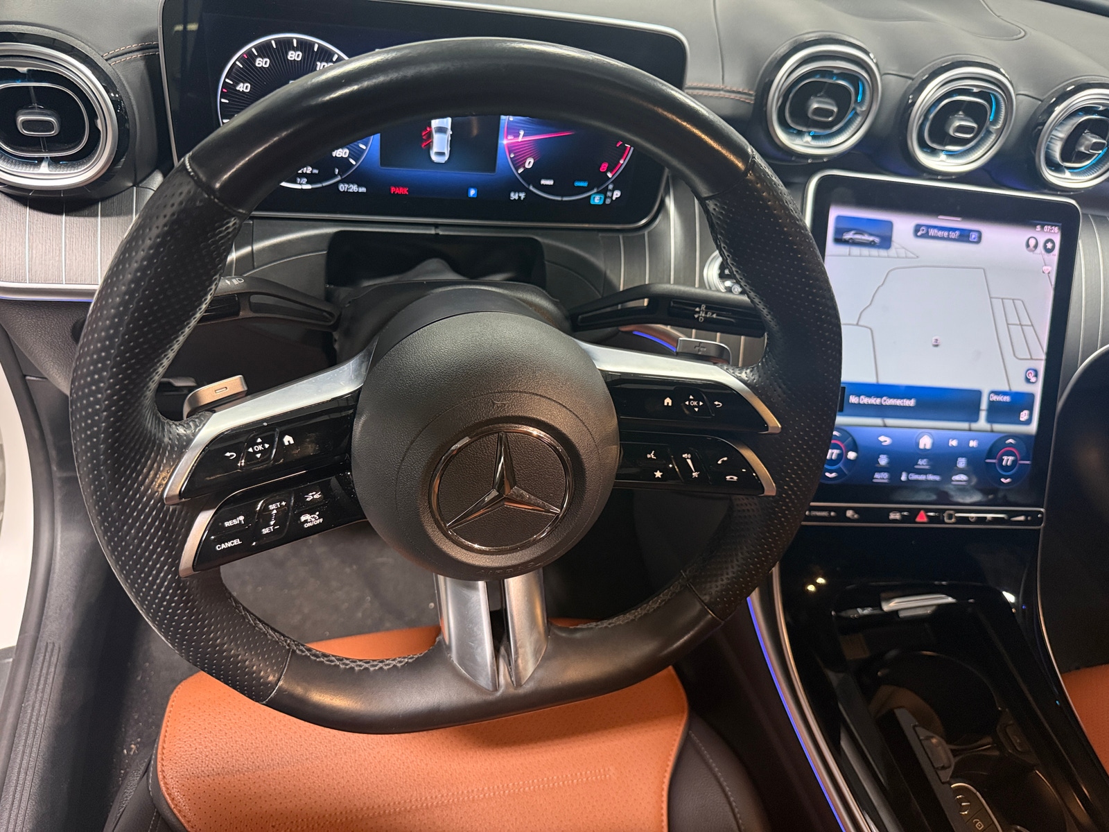Thumbnail: 2023 Mercedes-Benz C-Class - 4