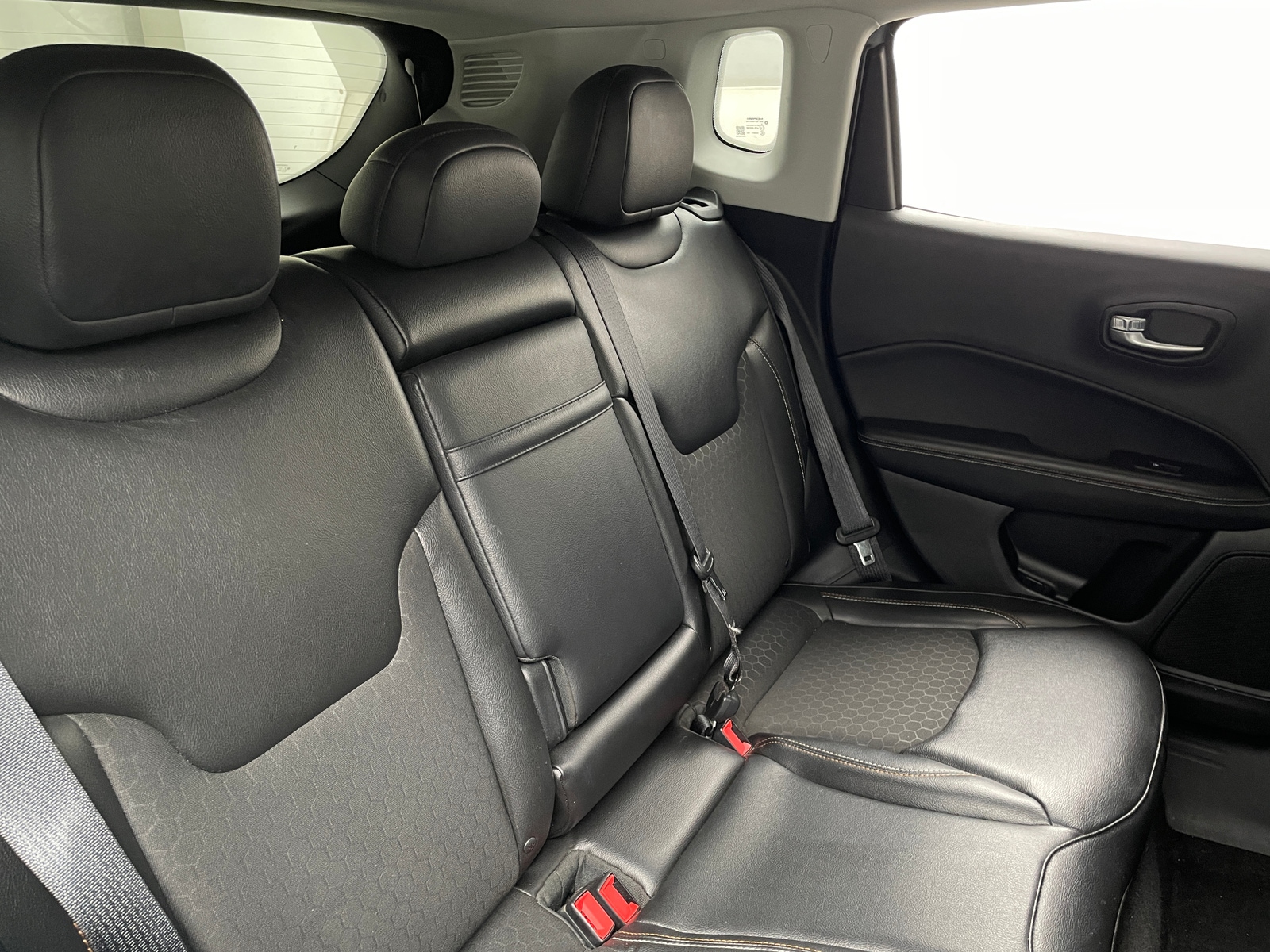 Thumbnail: 2018 Jeep Compass - 6