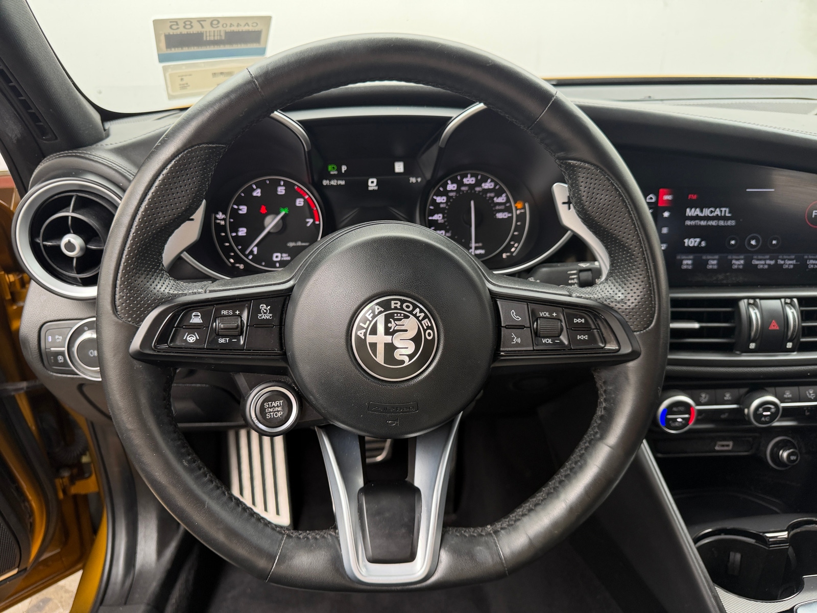 Thumbnail: 2022 Alfa Romeo Giulia - 4