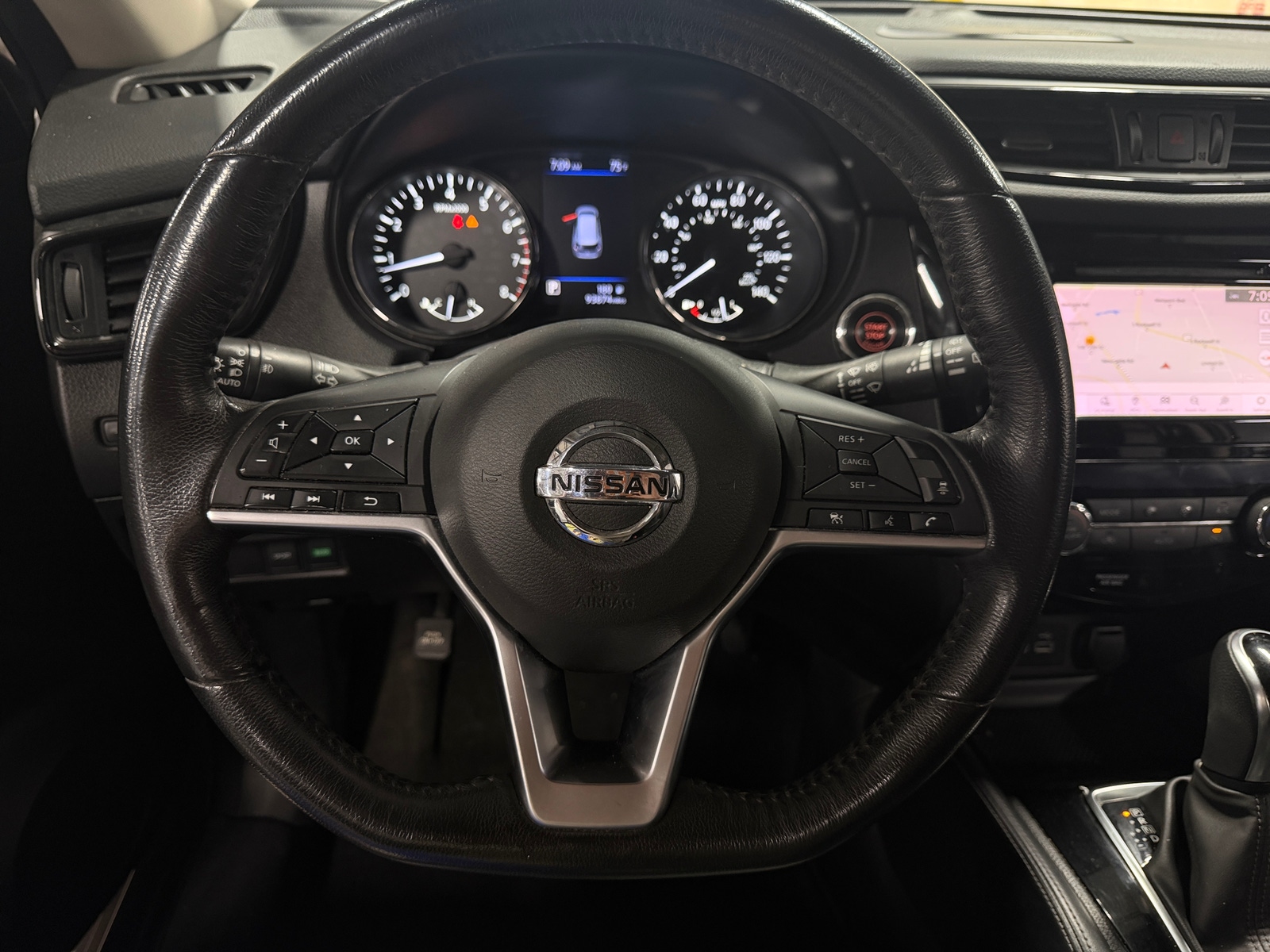 Thumbnail: 2018 Nissan Rogue - 4