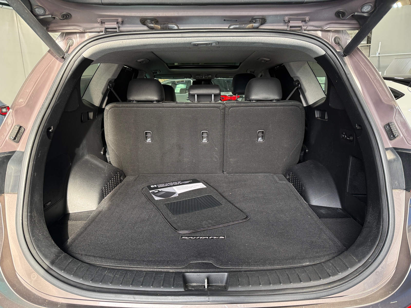 Thumbnail: 2019 Hyundai Santa Fe - 6