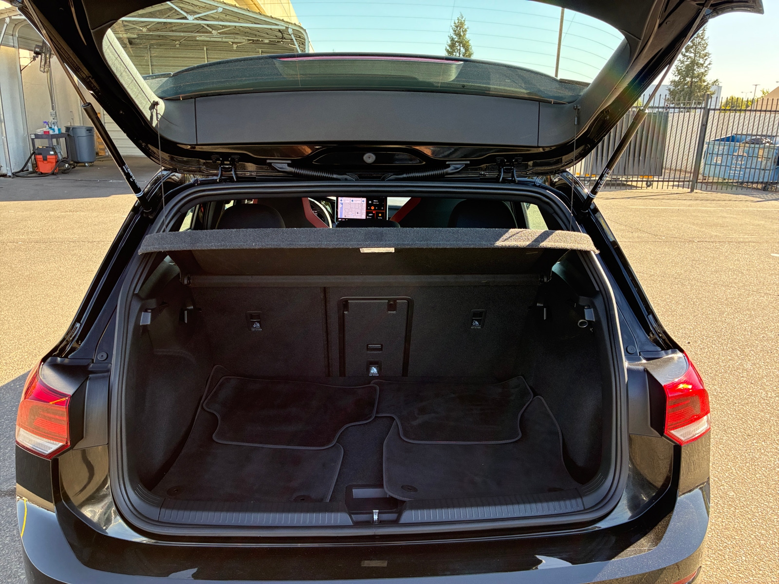 Thumbnail: 2026 Volkswagen Golf - 6