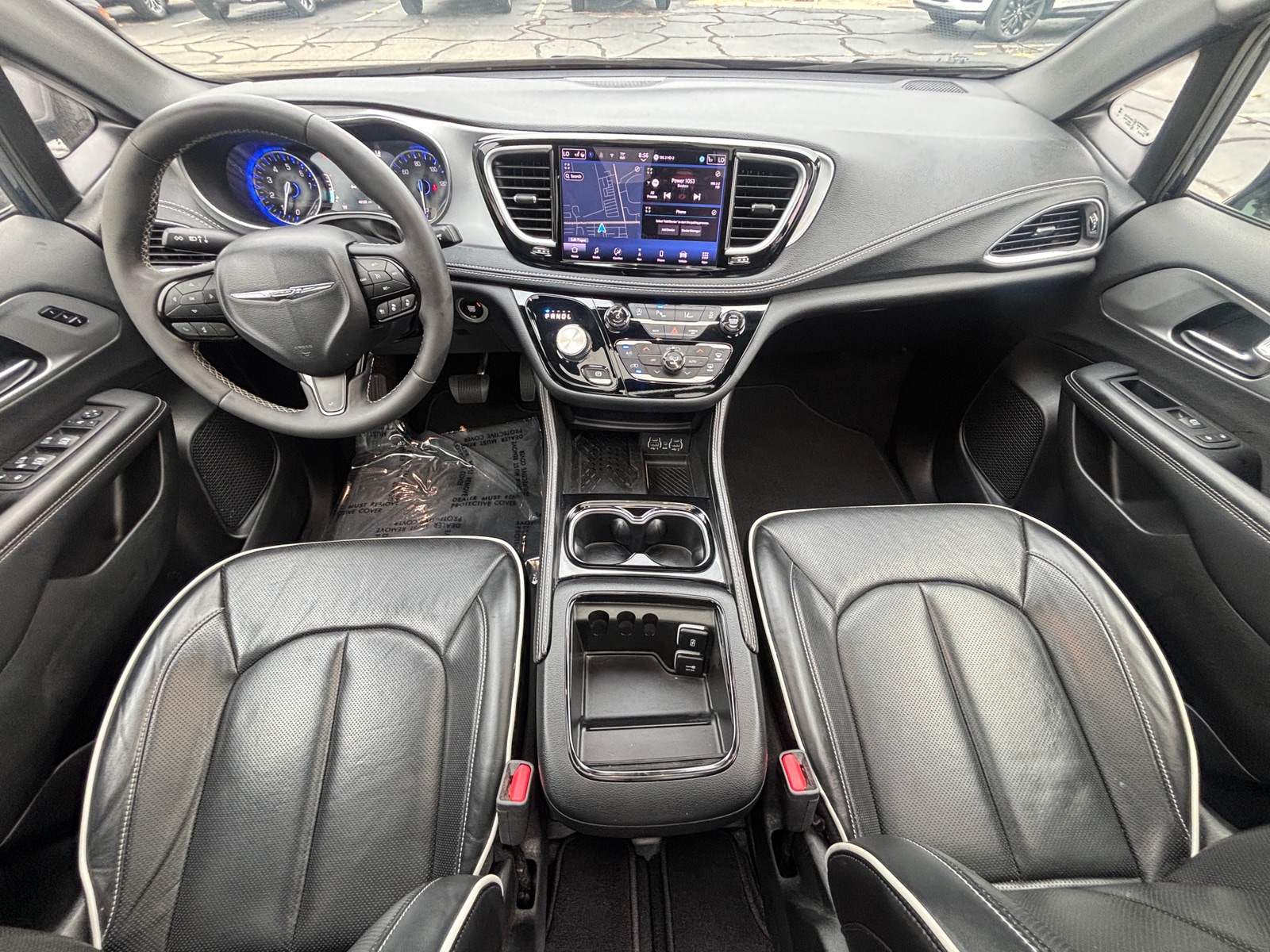 Thumbnail: 2025 Chrysler Pacifica - 3