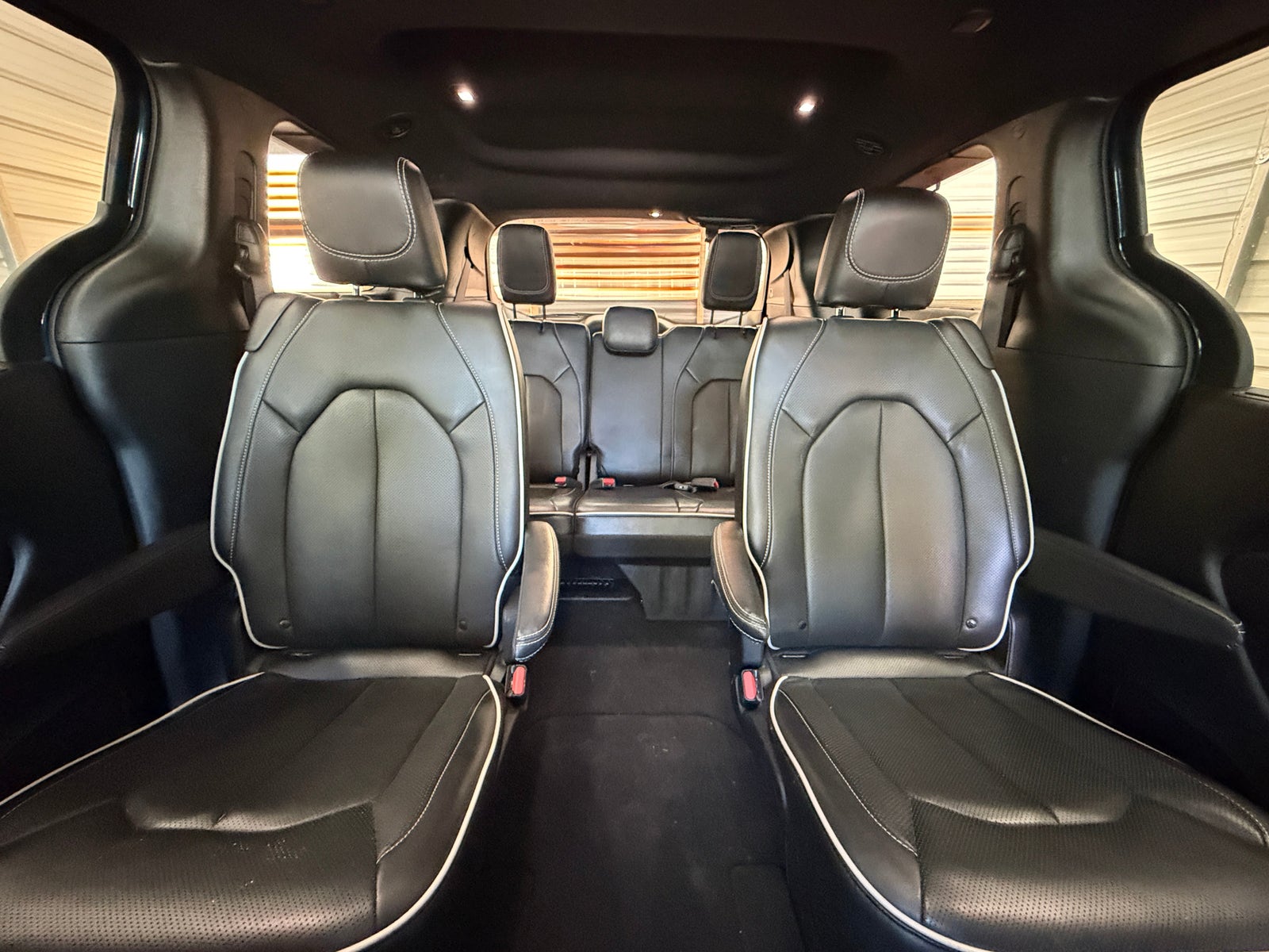 Thumbnail: 2025 Chrysler Pacifica - 5