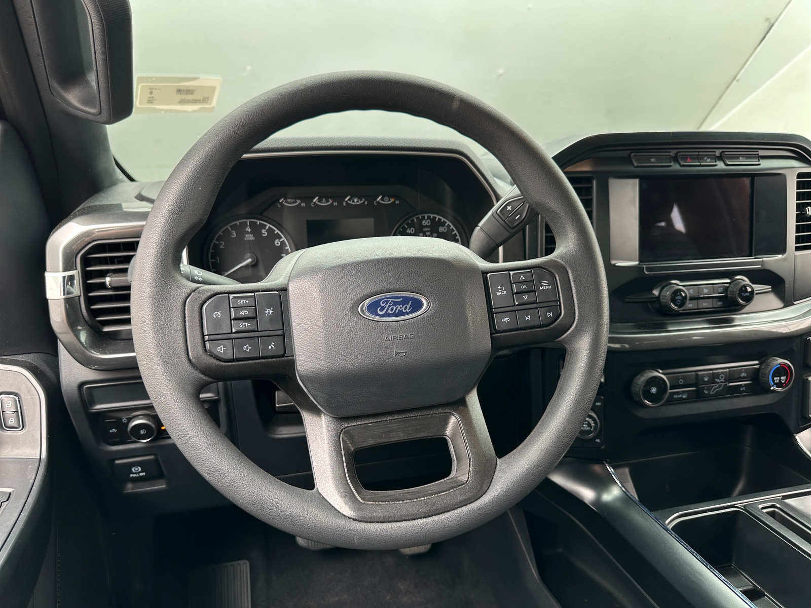 Thumbnail: 2023 Ford Econoline - 5